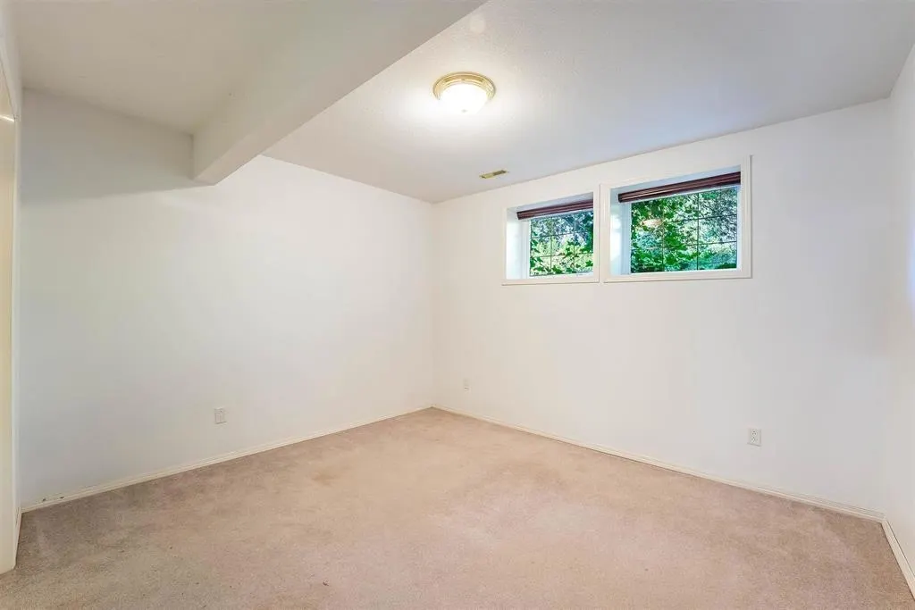 50284 YALE ROAD|Rosedale