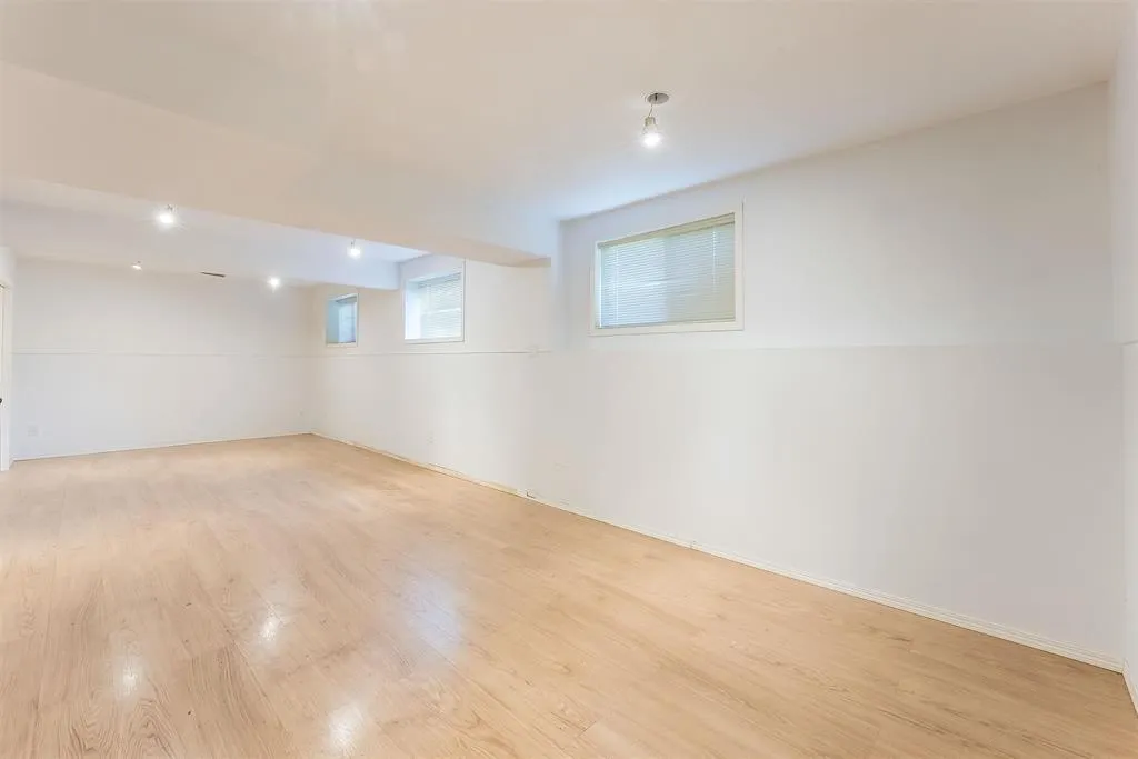 50284 YALE ROAD|Rosedale