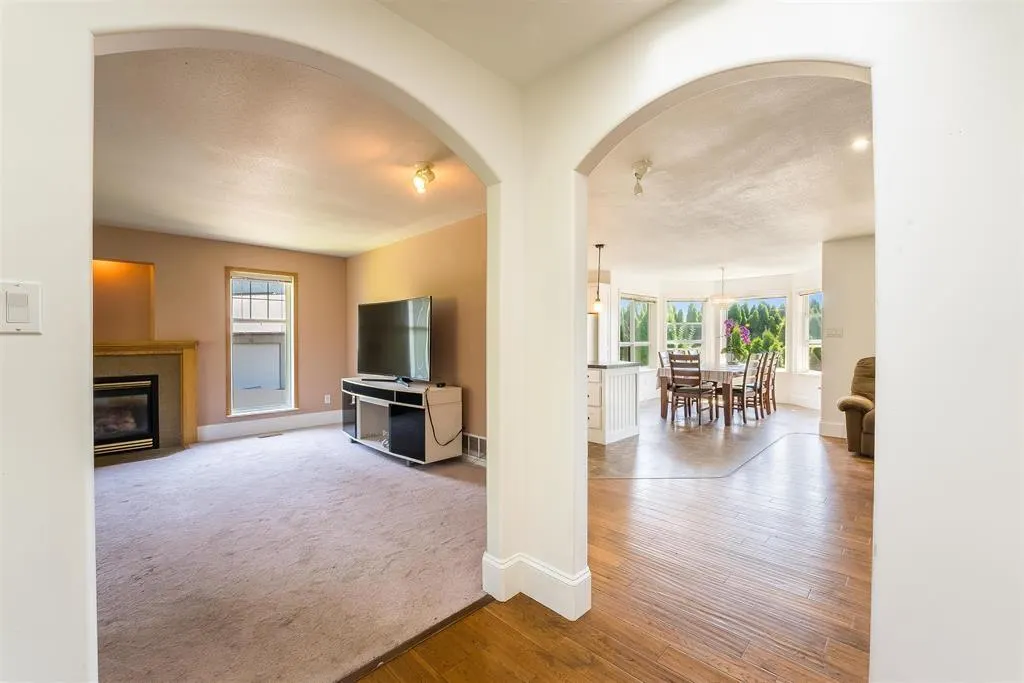 50284 YALE ROAD|Rosedale