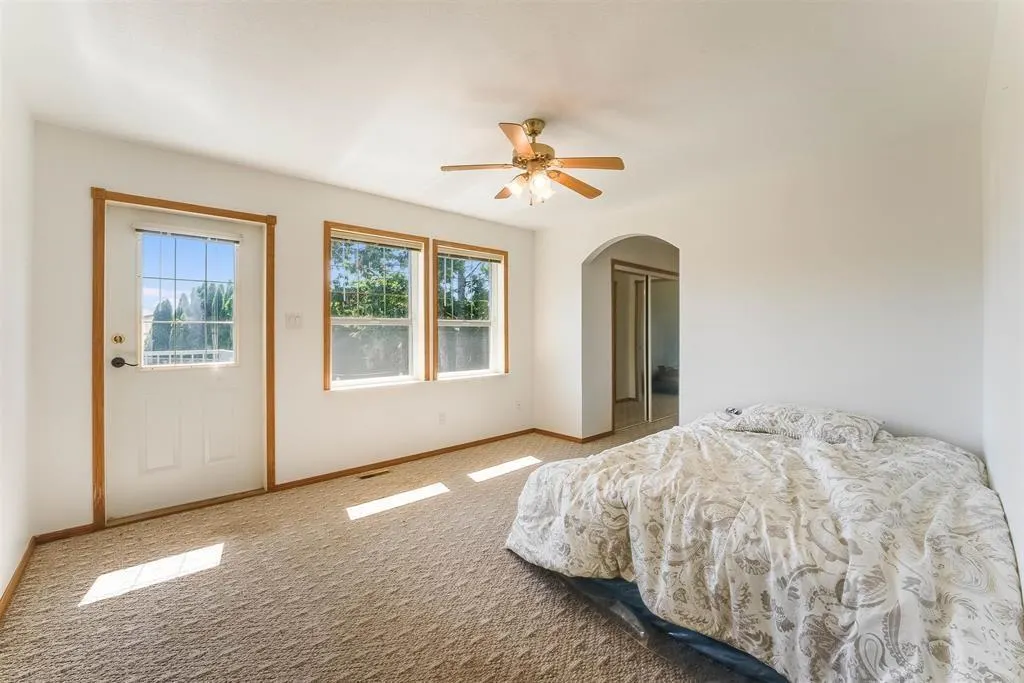 50284 YALE ROAD|Rosedale