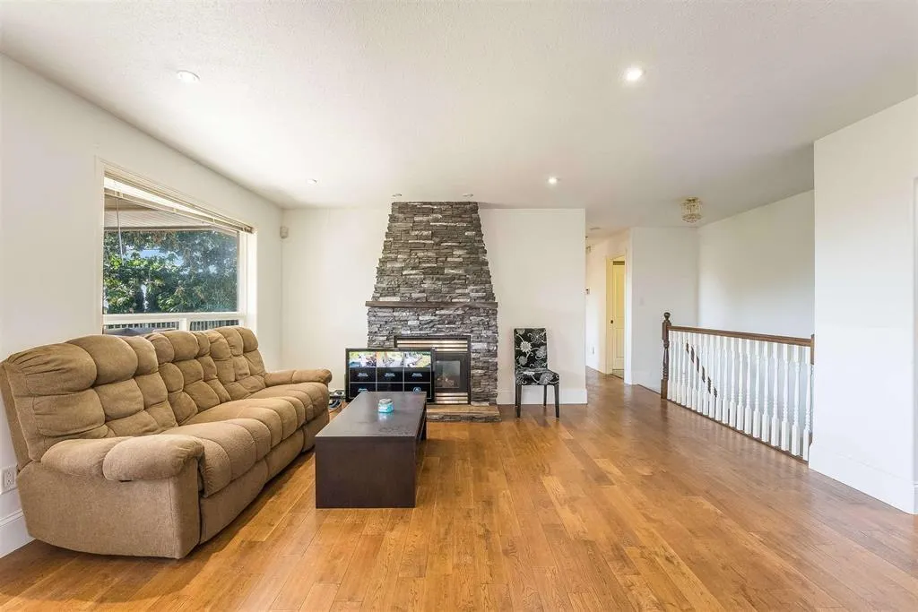 50284 YALE ROAD|Rosedale