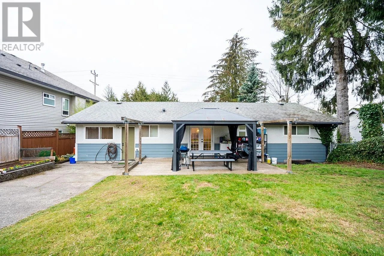 1050 COMO LAKE AVENUE