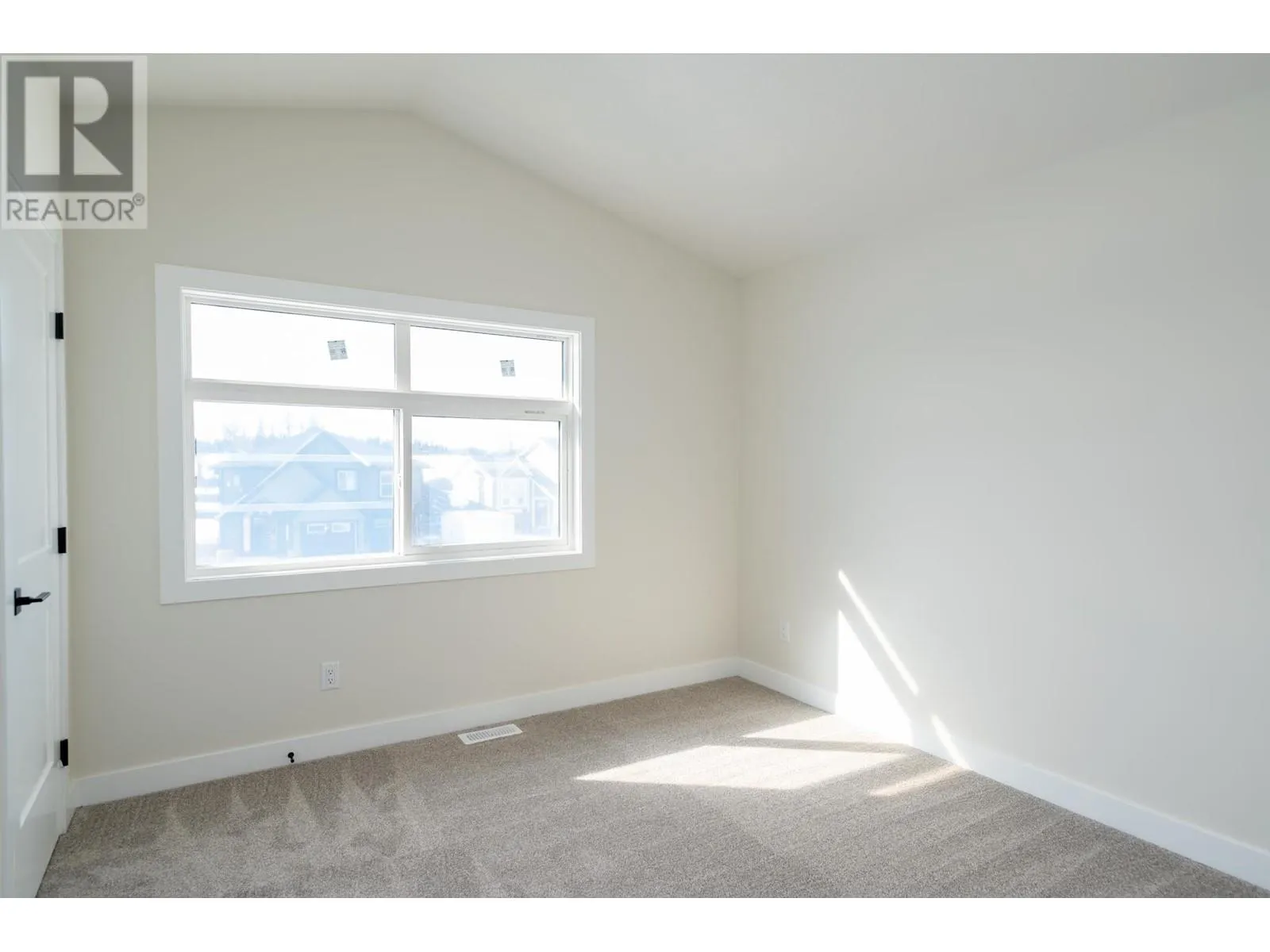 2464 MCTAVISH ROAD