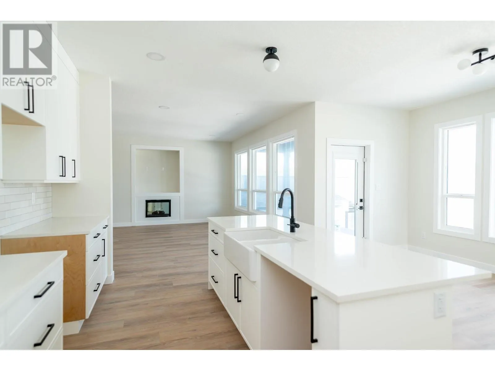 2464 MCTAVISH ROAD