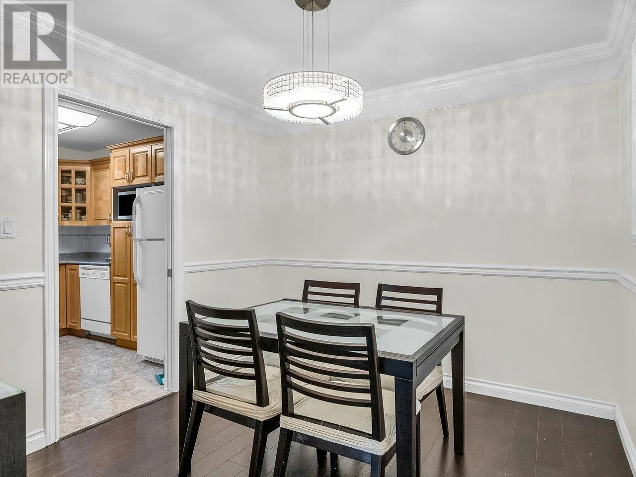 1 4689 CANADA WAY
