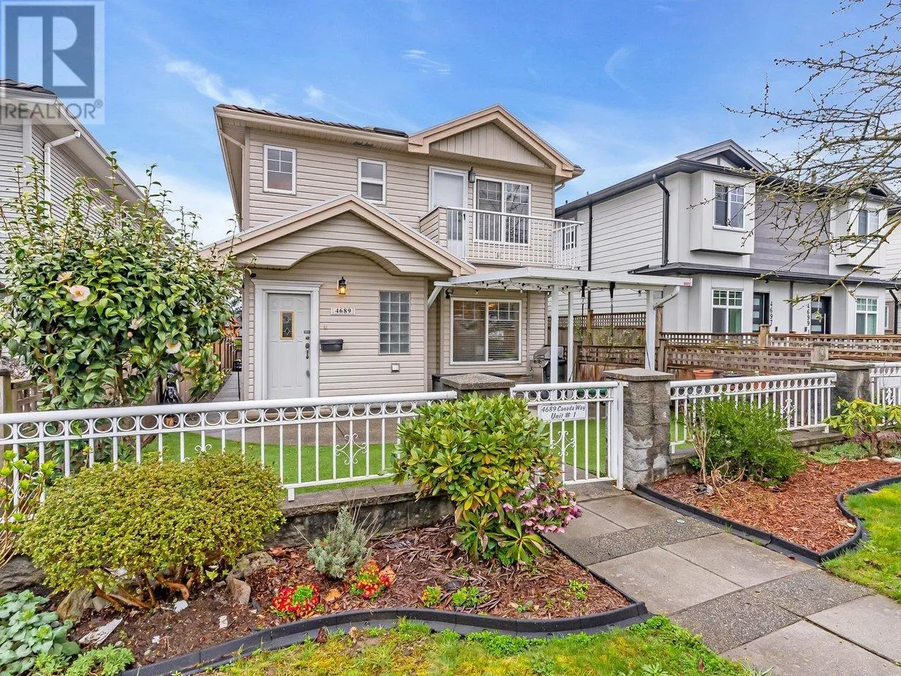 1 4689 CANADA WAY