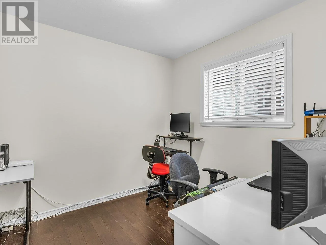 1 4689 CANADA WAY