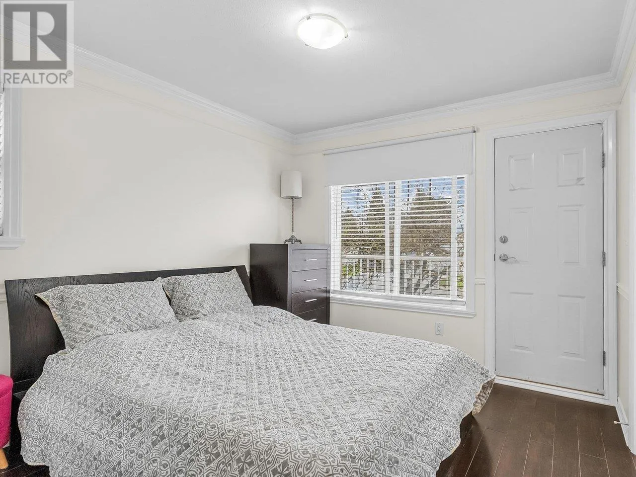 1 4689 CANADA WAY