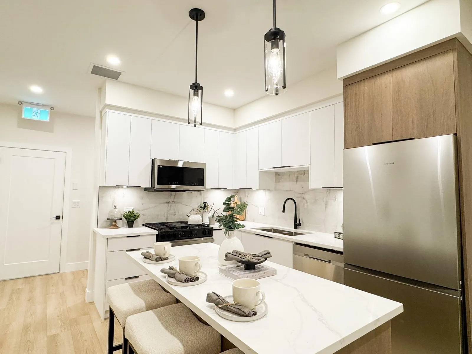 101 14295 103A AVENUE