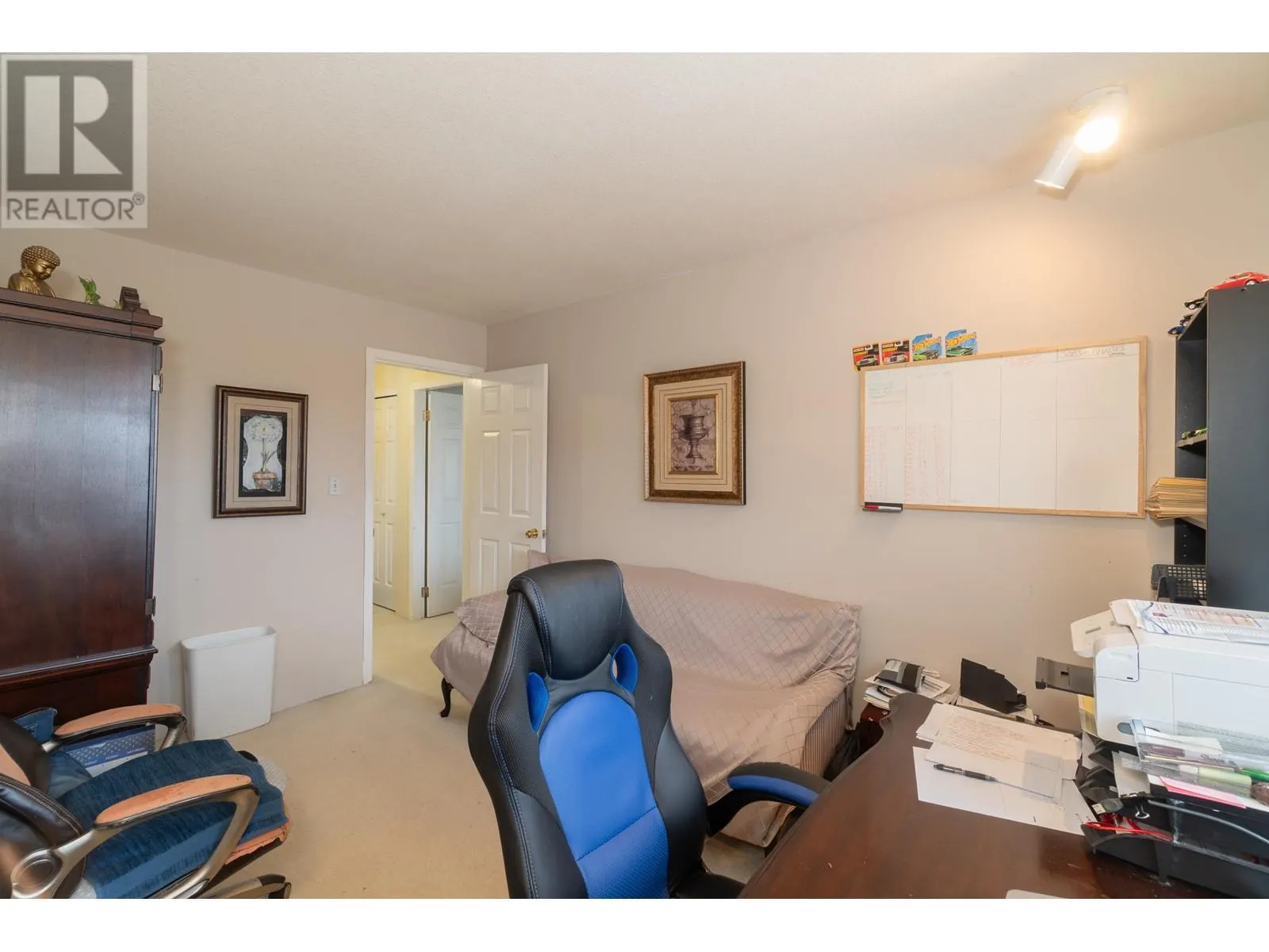 100 E KENSINGTON ROAD