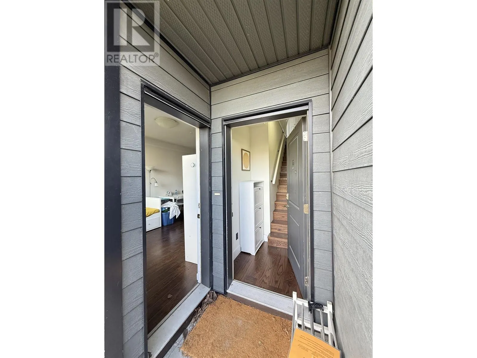G 6688 DUFFERIN AVENUE