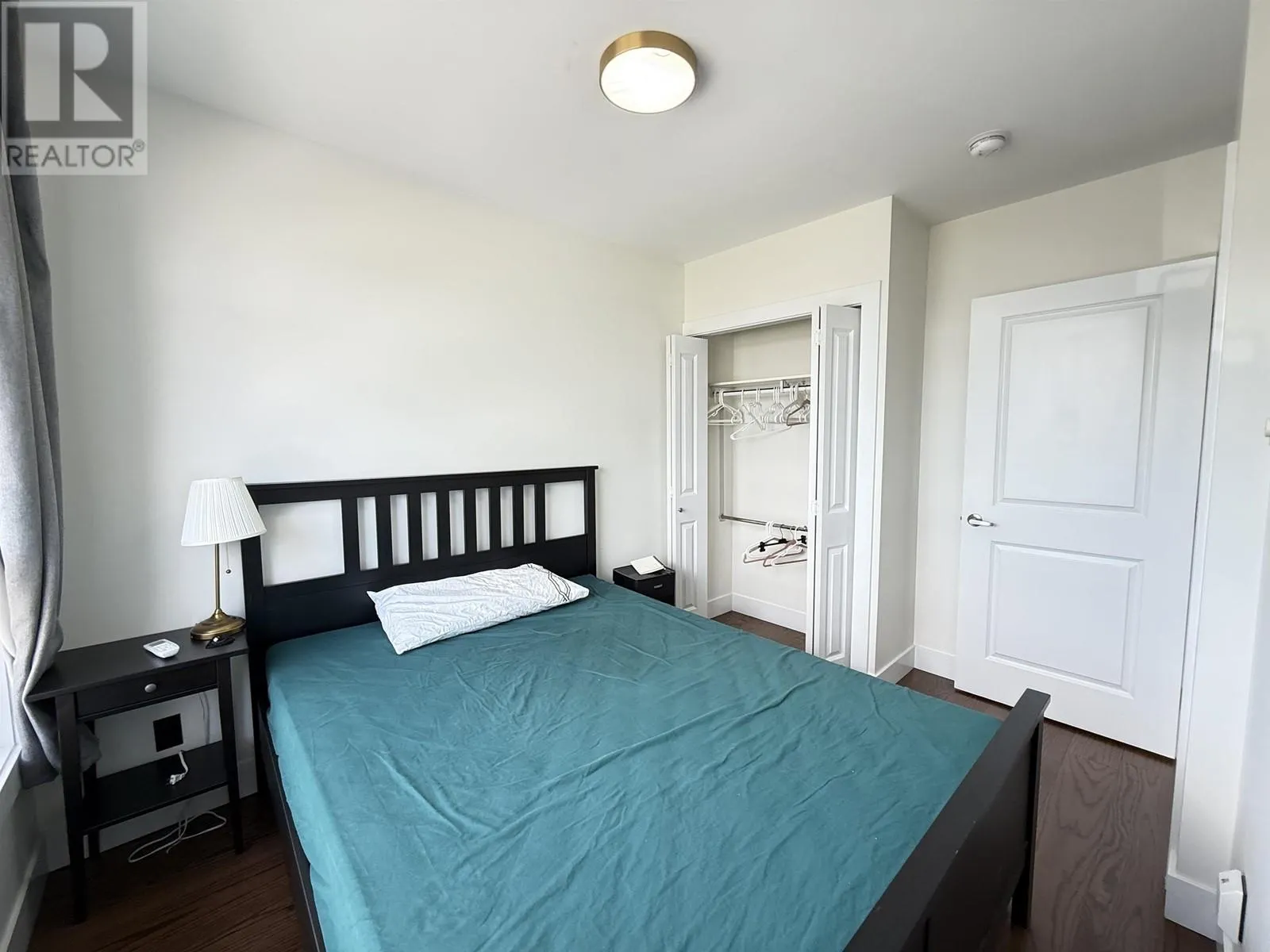 G 6688 DUFFERIN AVENUE