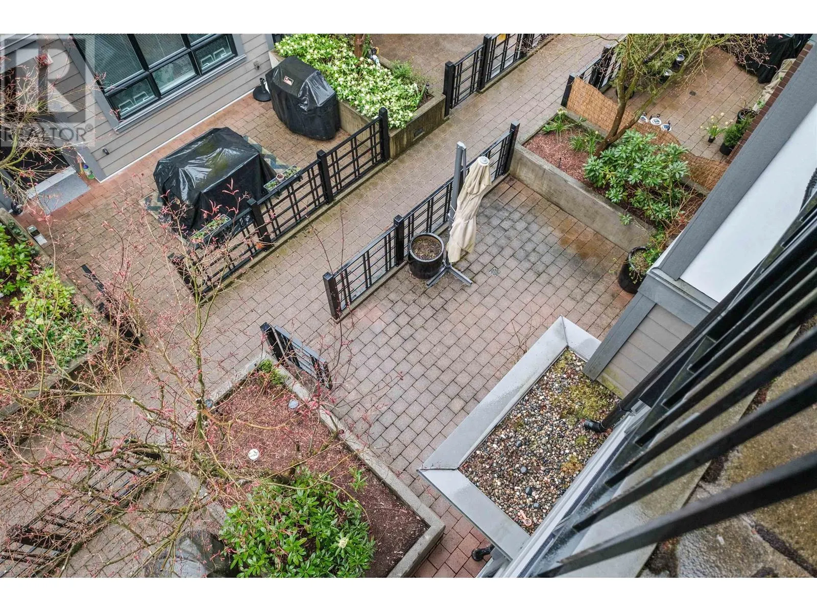 6 3508 MOUNT SEYMOUR PARKWAY