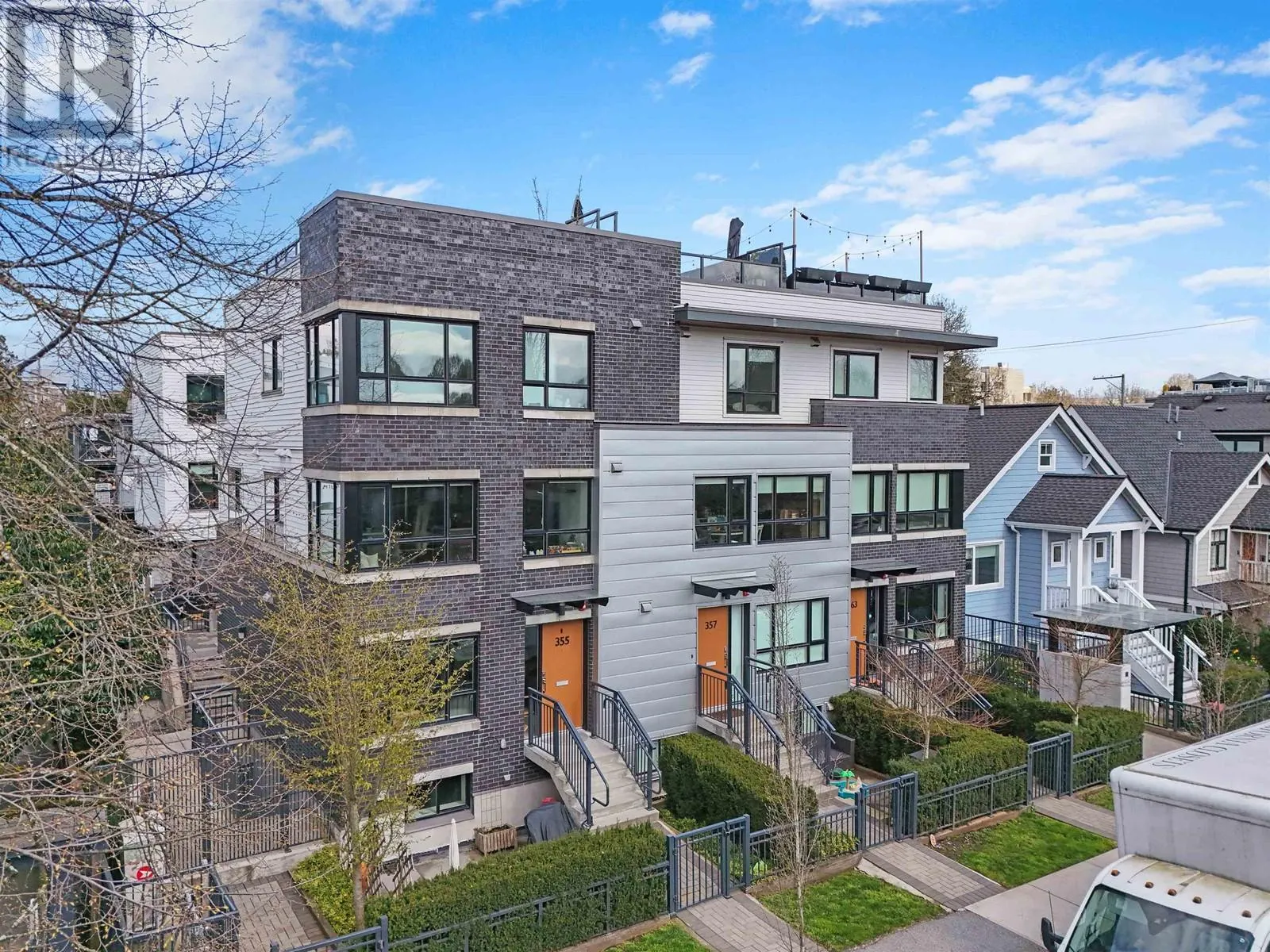 355 E 16TH AVENUE
