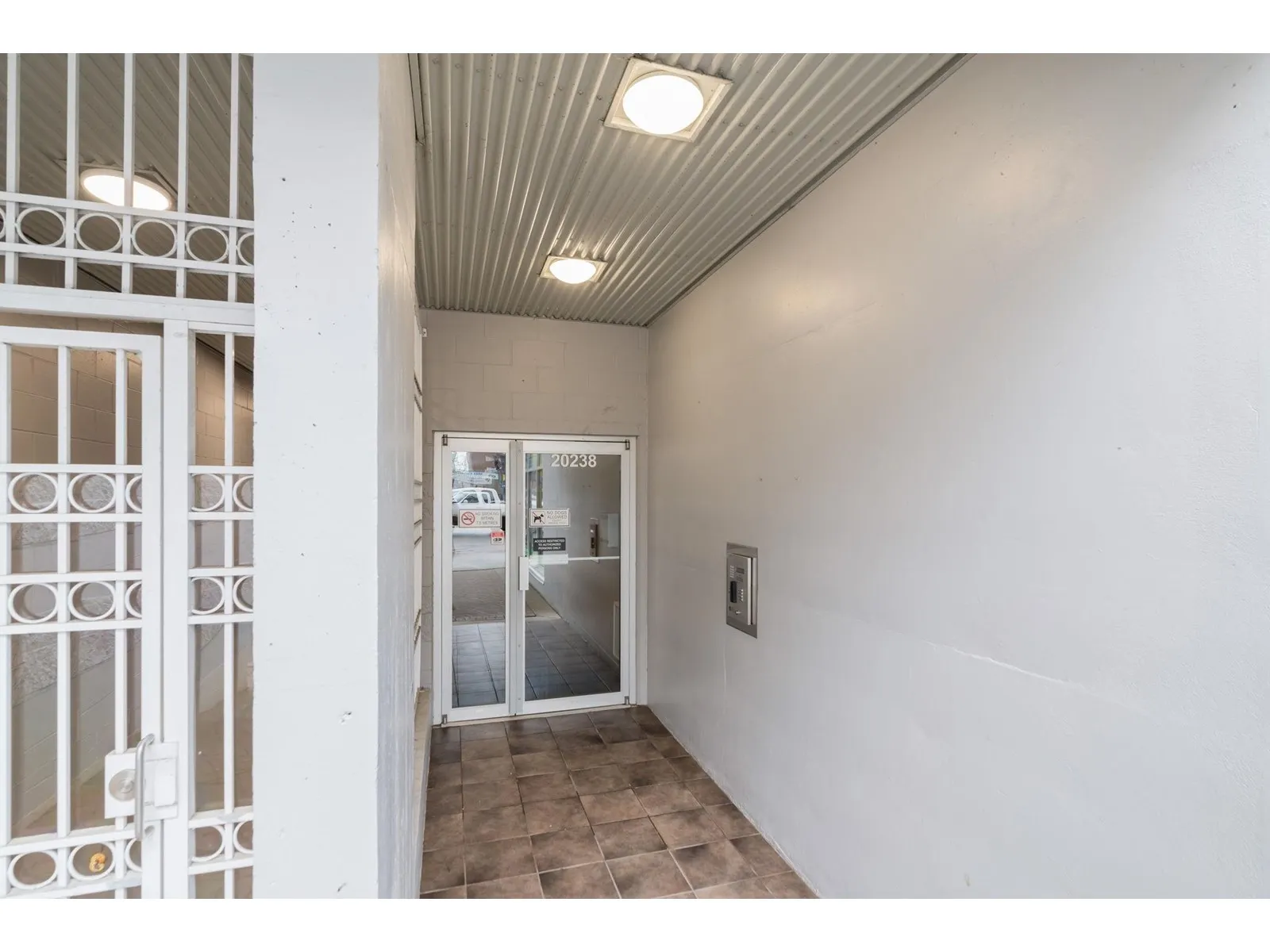 308 20238 FRASER HIGHWAY