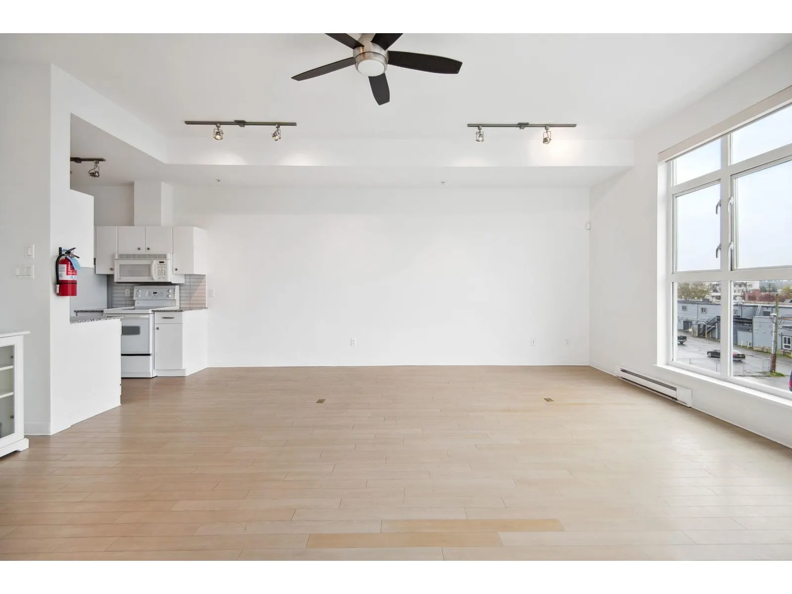 308 20238 FRASER HIGHWAY