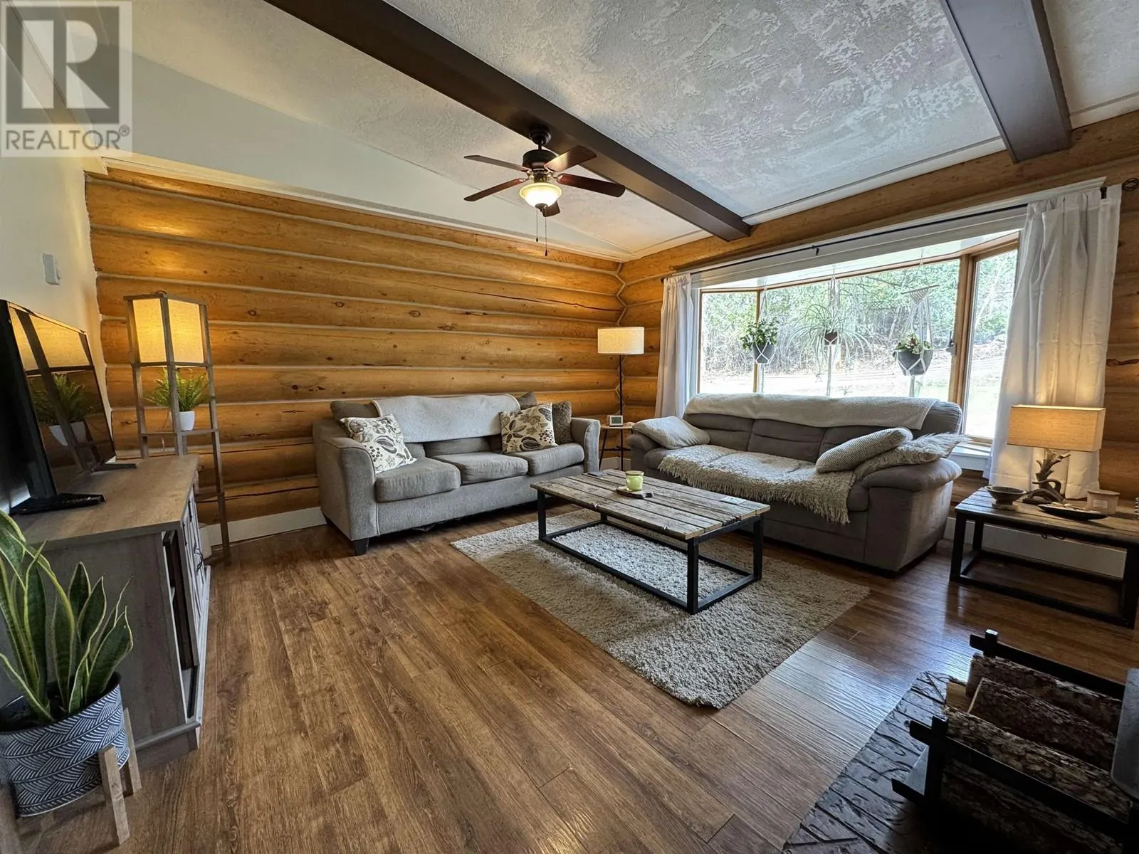 905 CENTAUR DRIVE