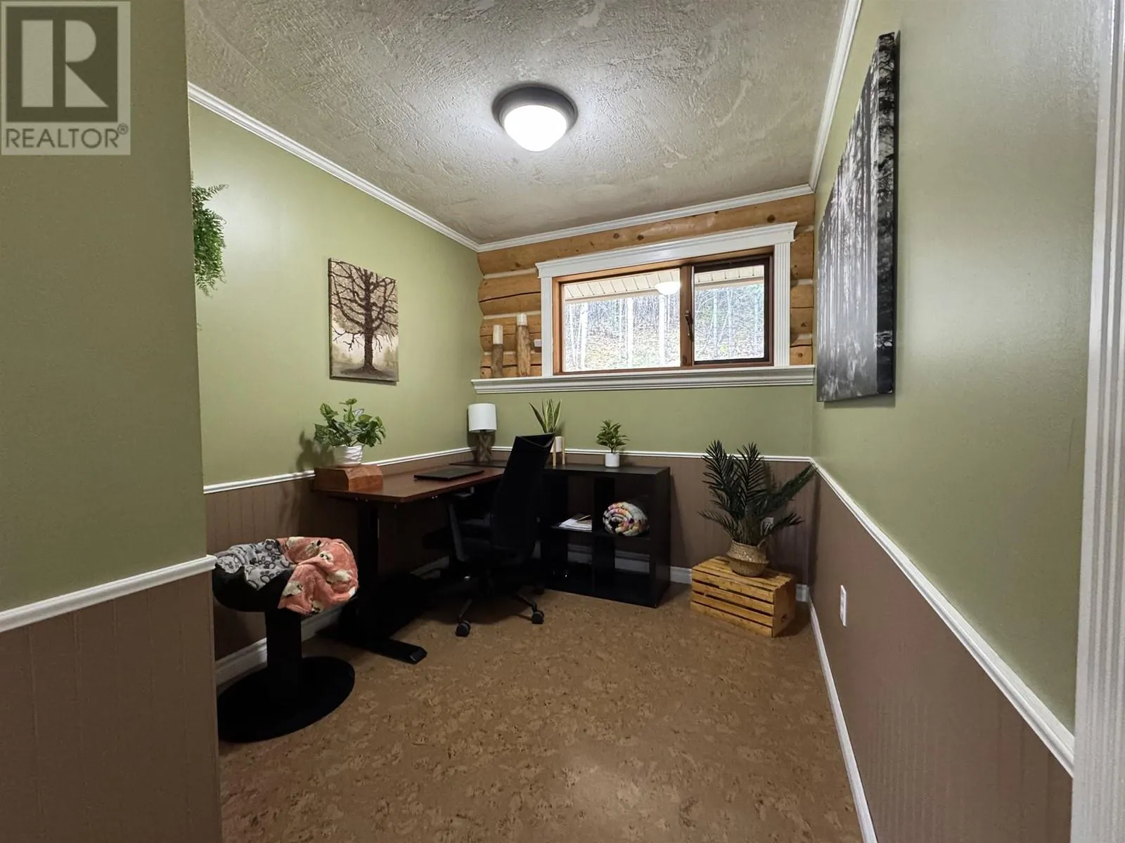 905 CENTAUR DRIVE