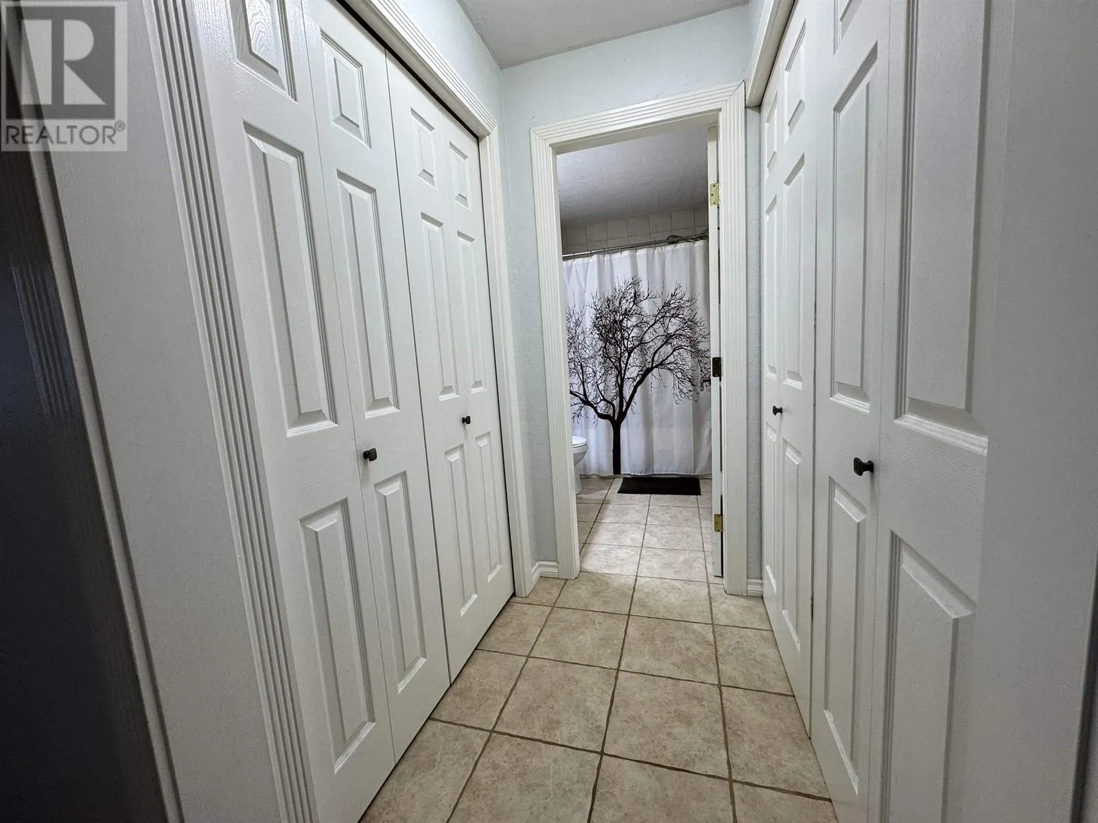 905 CENTAUR DRIVE