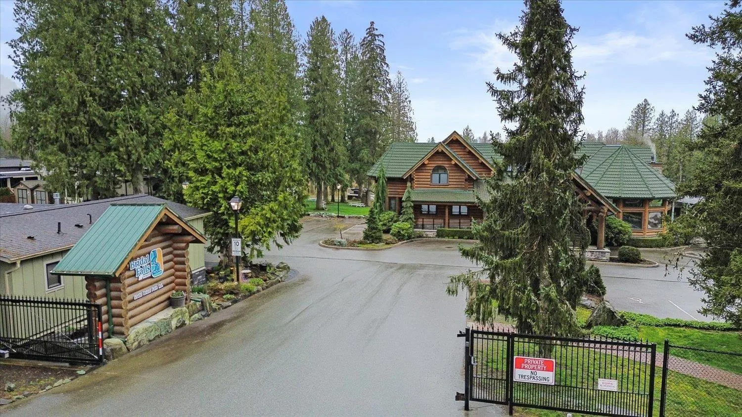 92 53480 BRIDAL FALLS ROAD|Bridal Falls