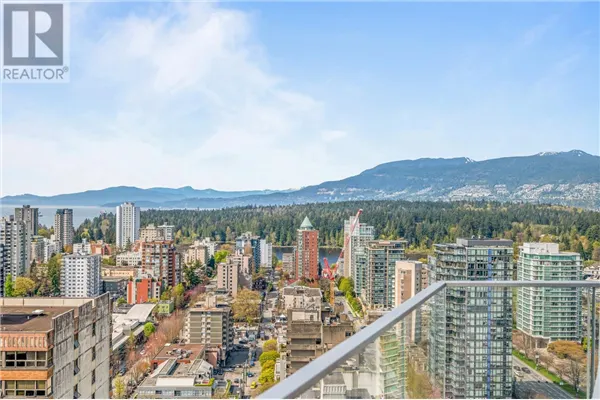 250X 1568 ALBERNI STREET