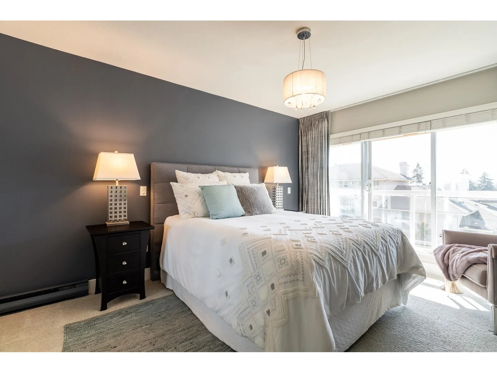 10 1781 130 STREET