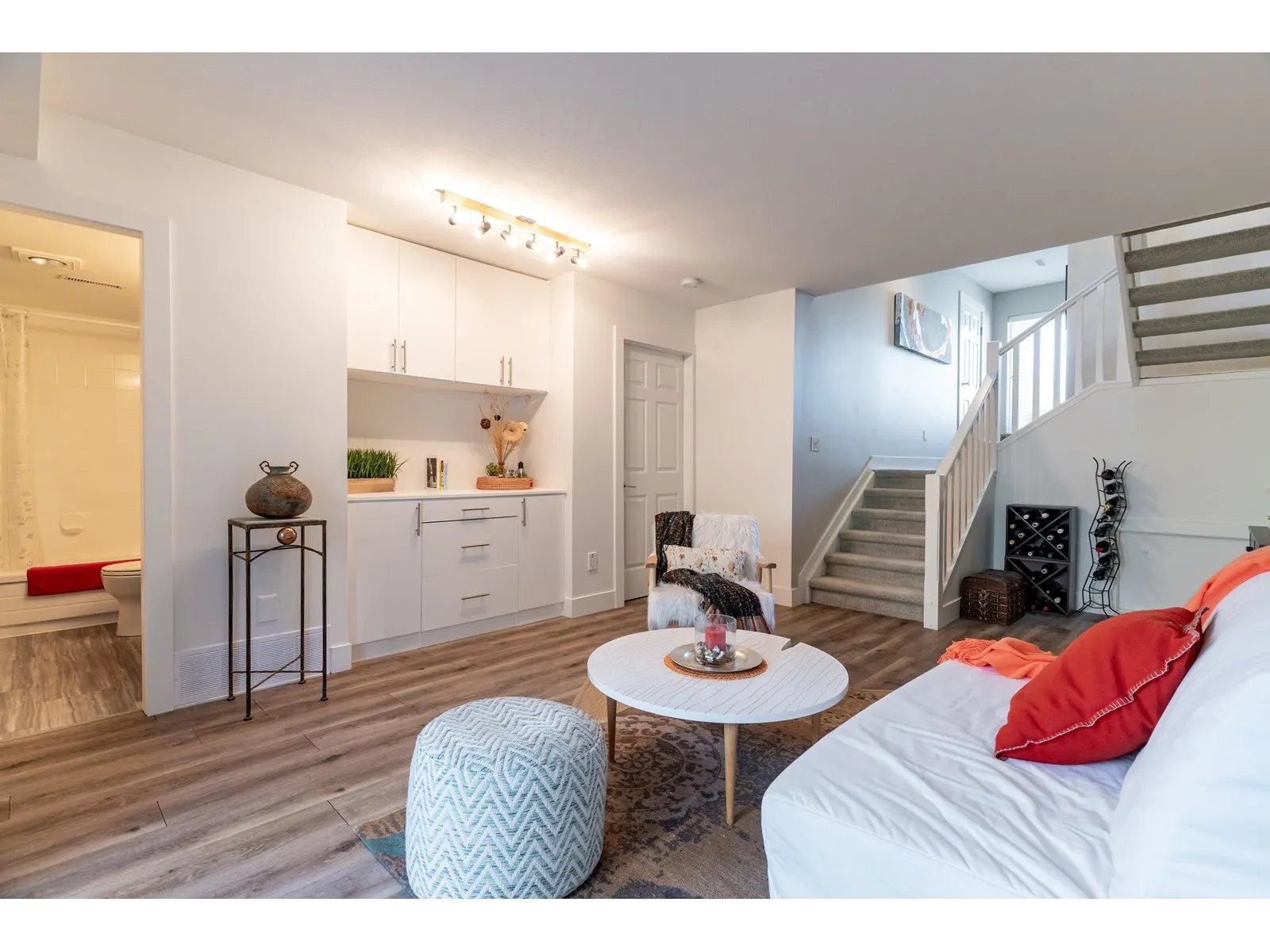 10 1781 130 STREET