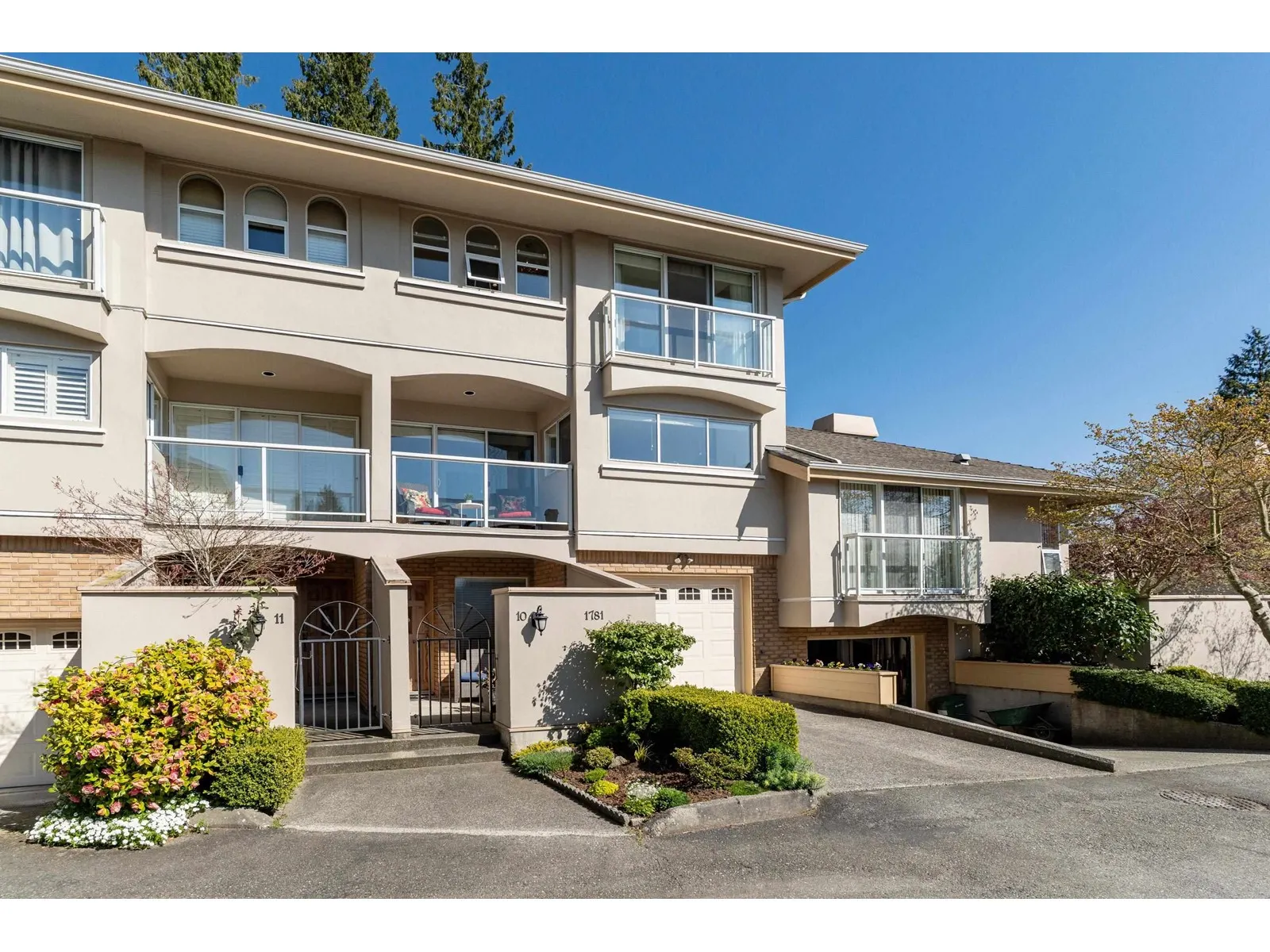 10 1781 130 STREET