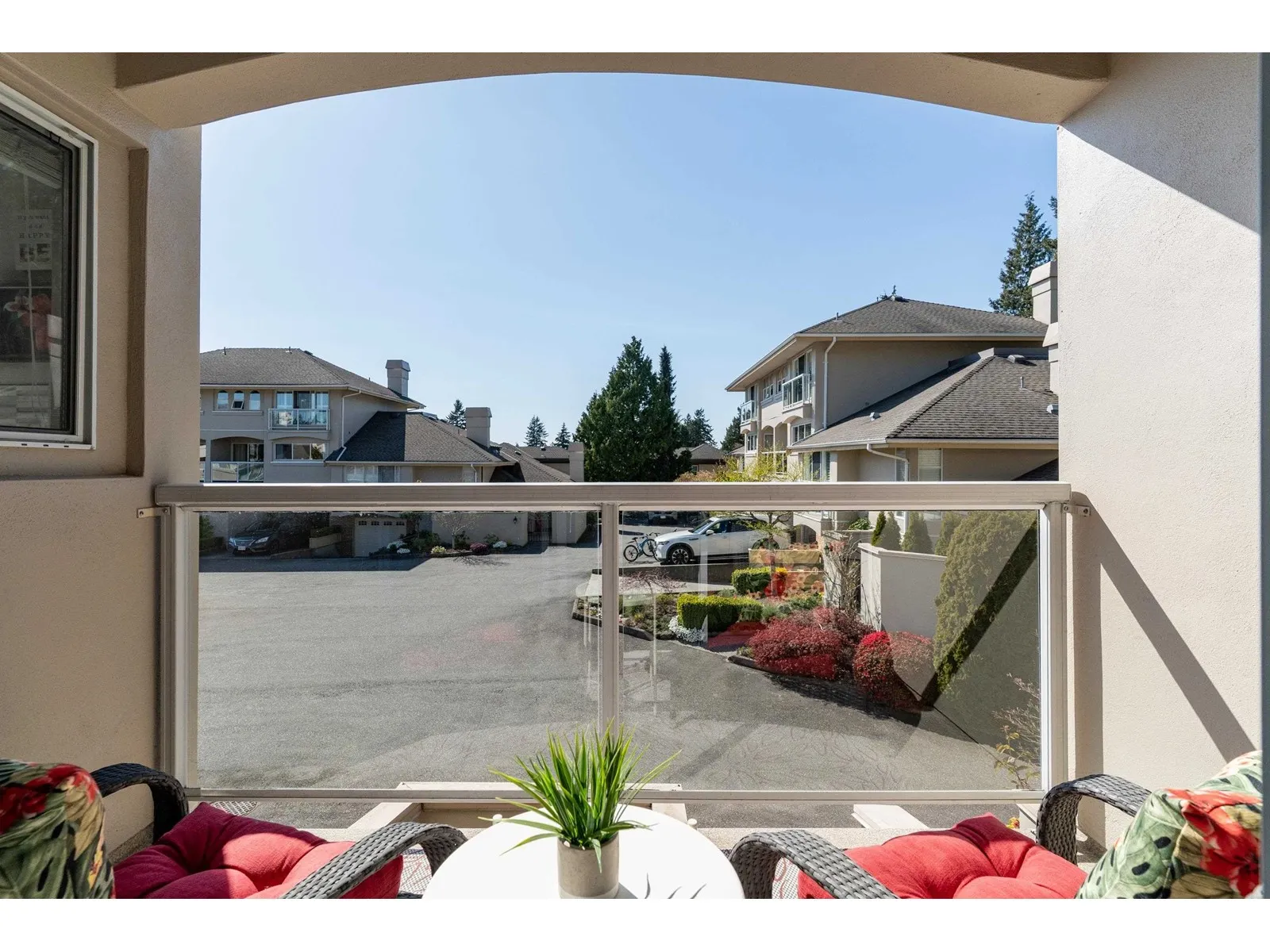 10 1781 130 STREET