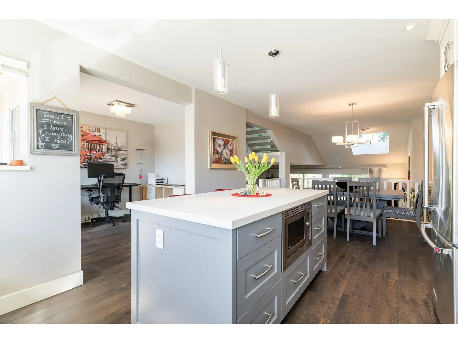 10 1781 130 STREET