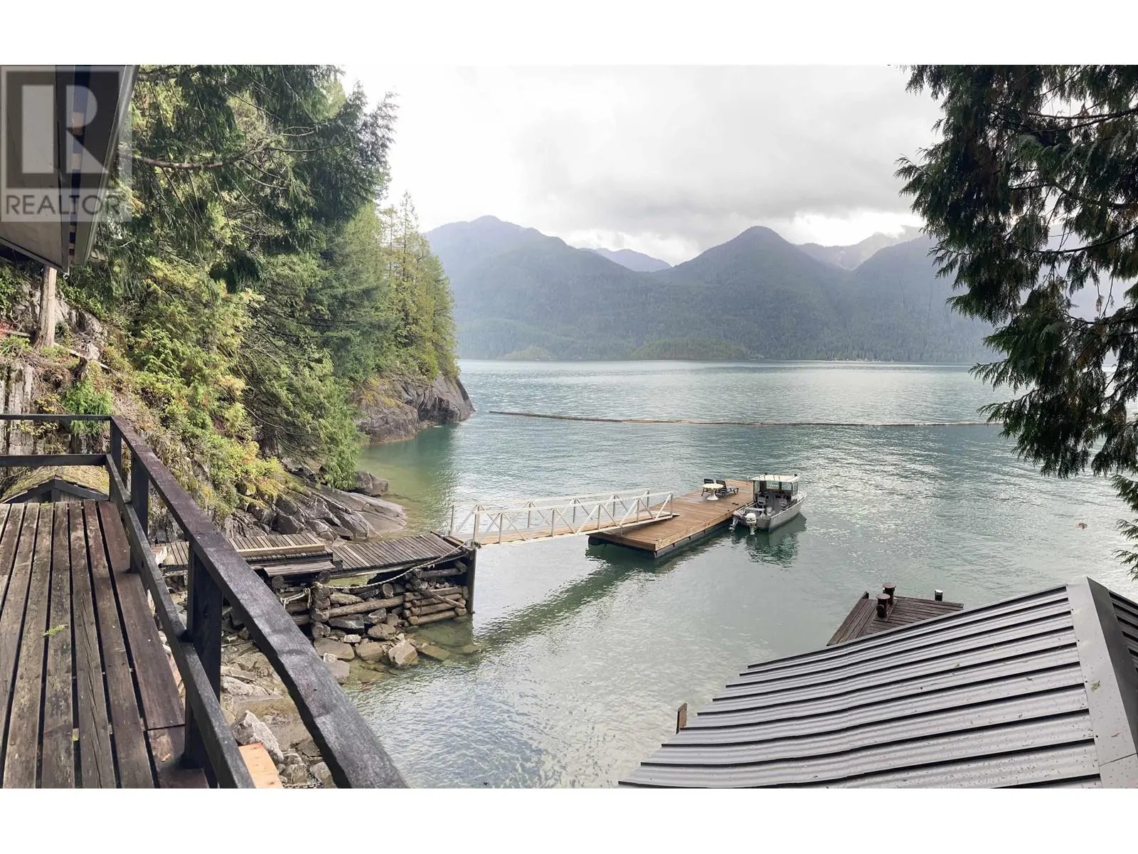 1 SEAL BAY