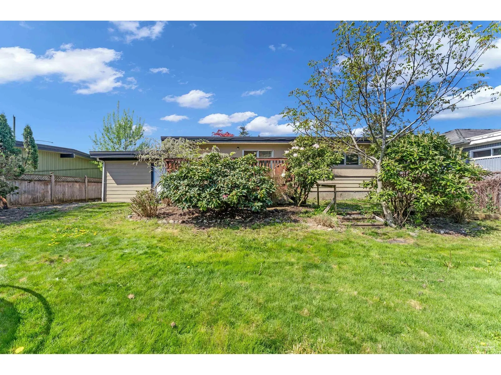 9710 CARLETON STREET|Chilliwack Proper East