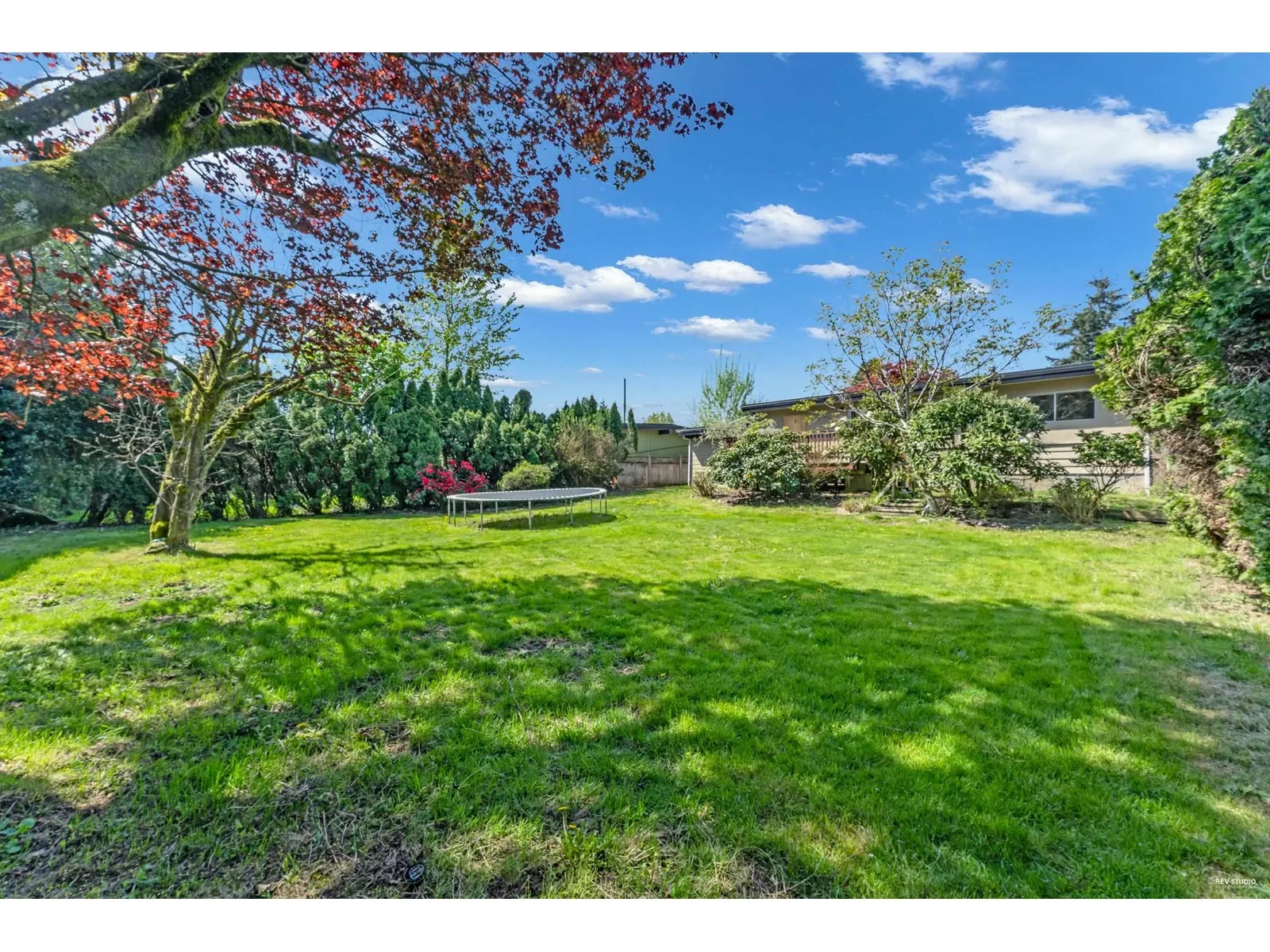 9710 CARLETON STREET|Chilliwack Proper East