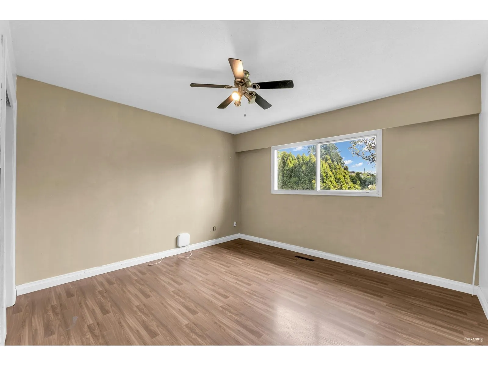 9710 CARLETON STREET|Chilliwack Proper East