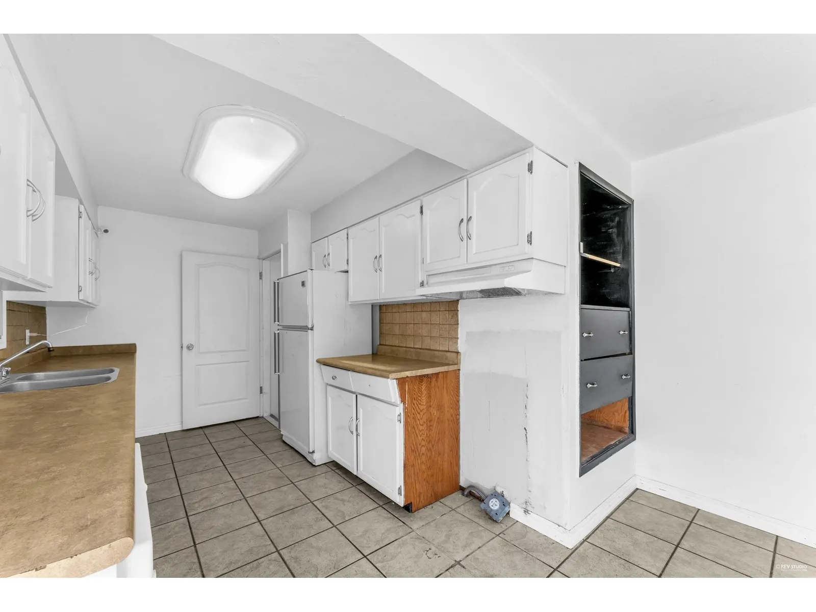 9710 CARLETON STREET|Chilliwack Proper East