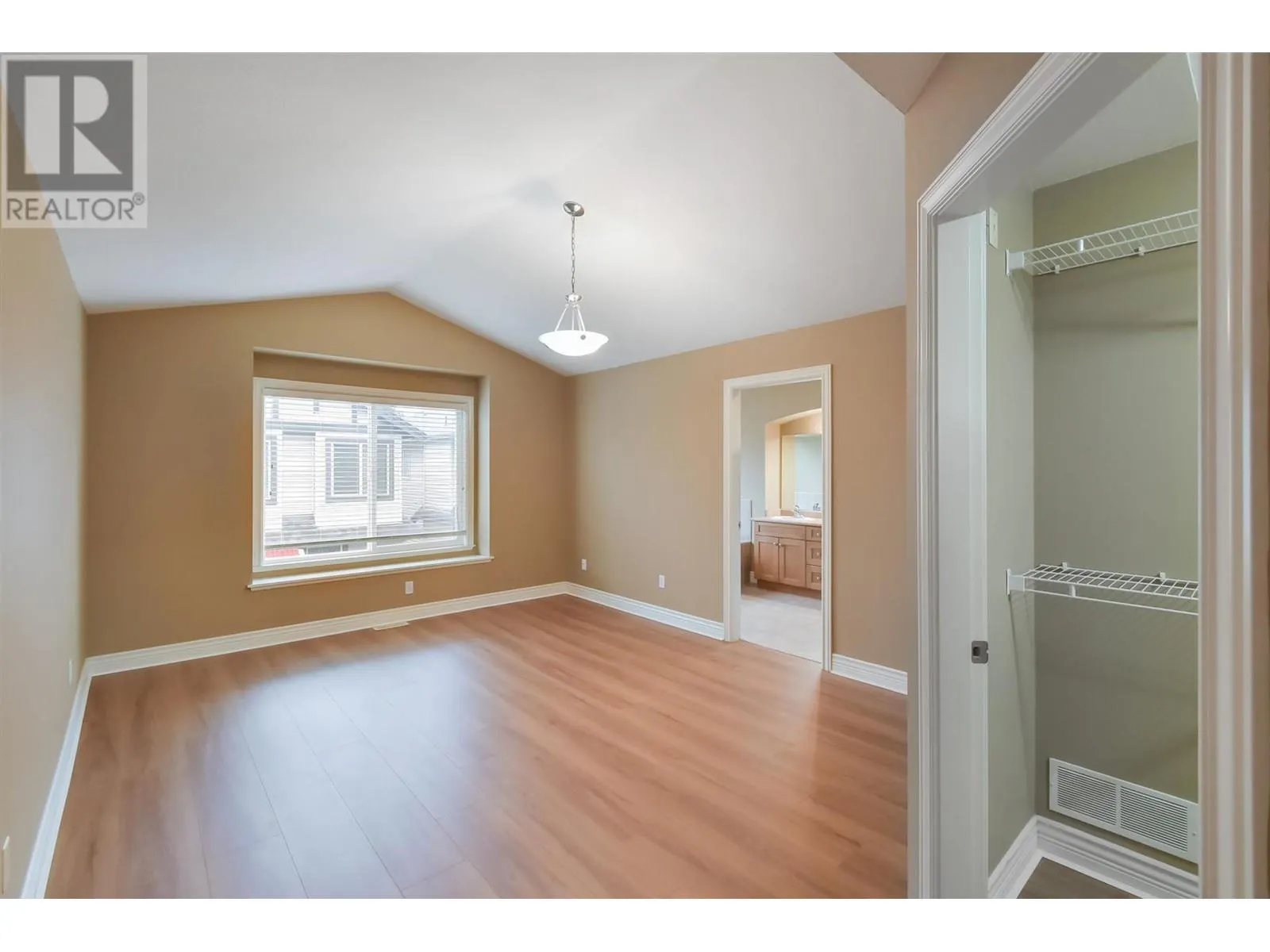 19243 FIELDSTONE WALK