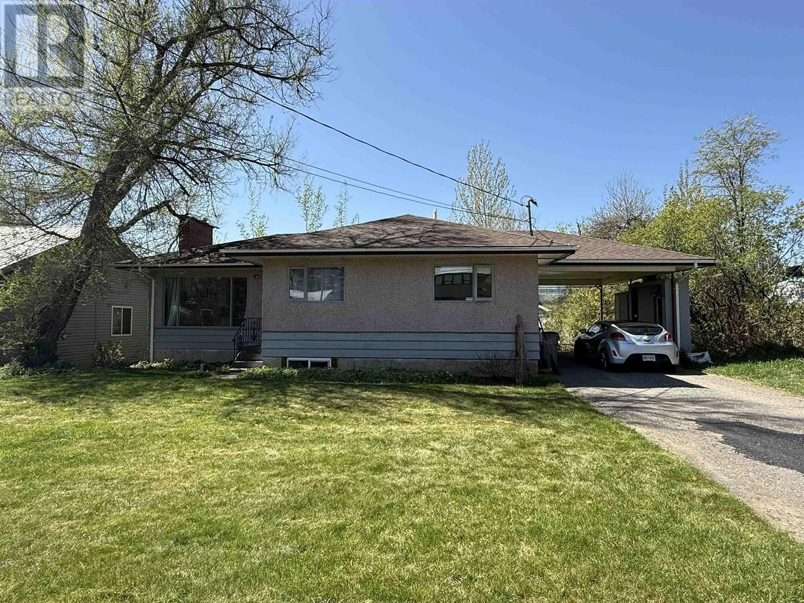 677 MCLEAN STREET