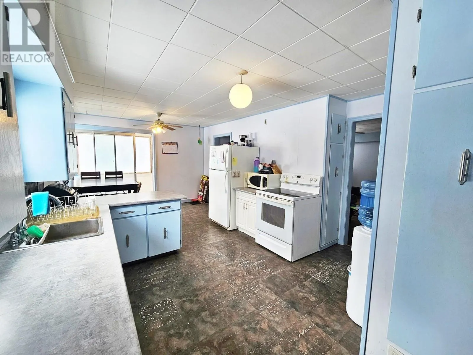 1108 RIVER PARK ROAD