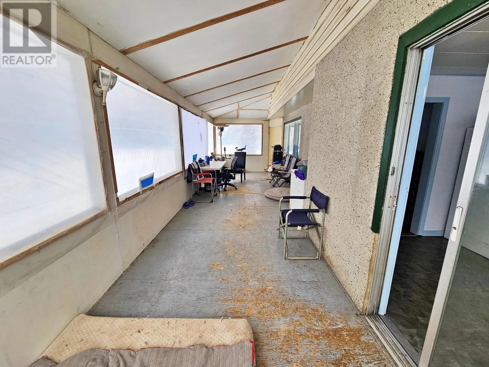 1108 RIVER PARK ROAD