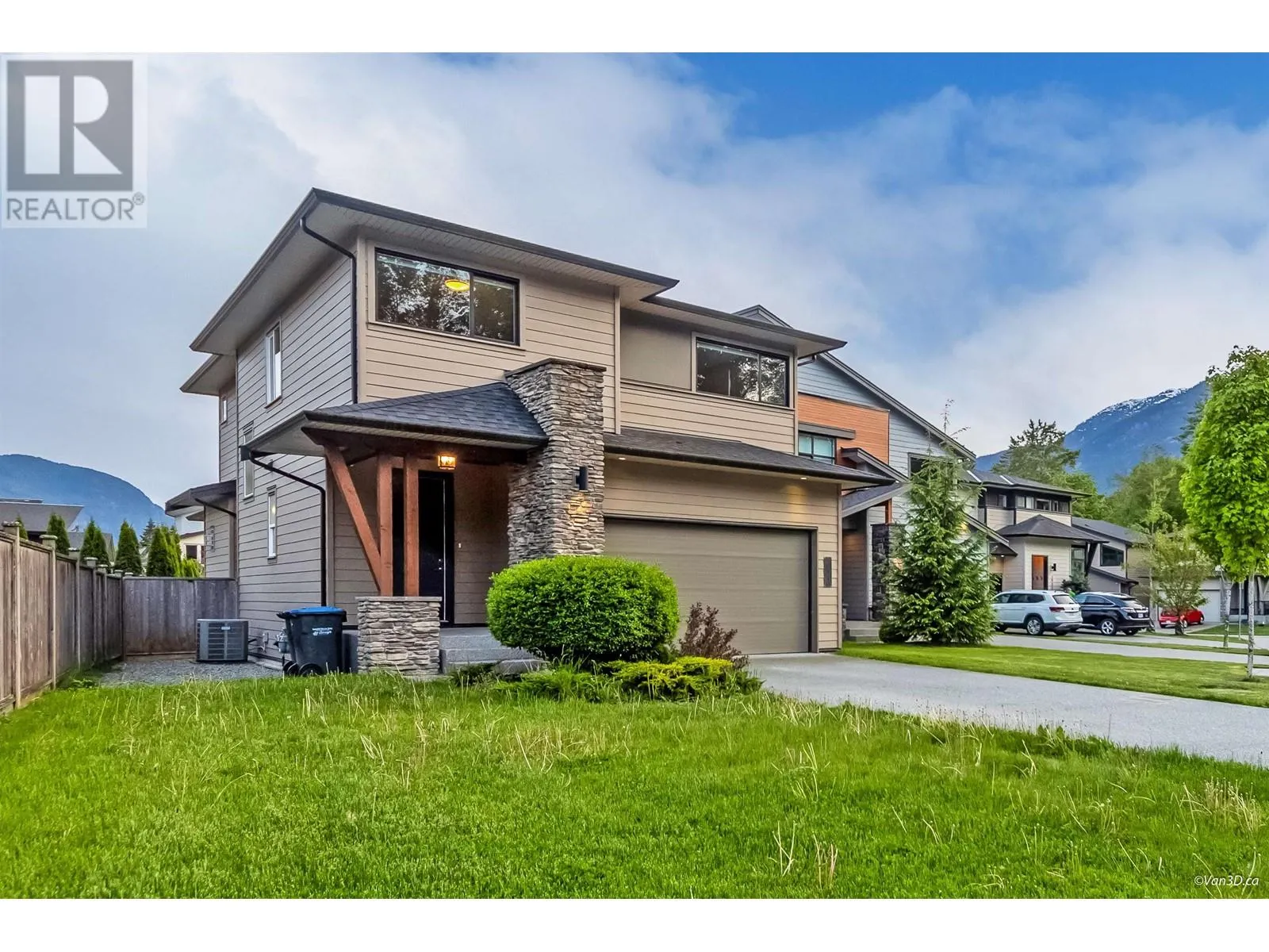 39340 FALCON CRESCENT