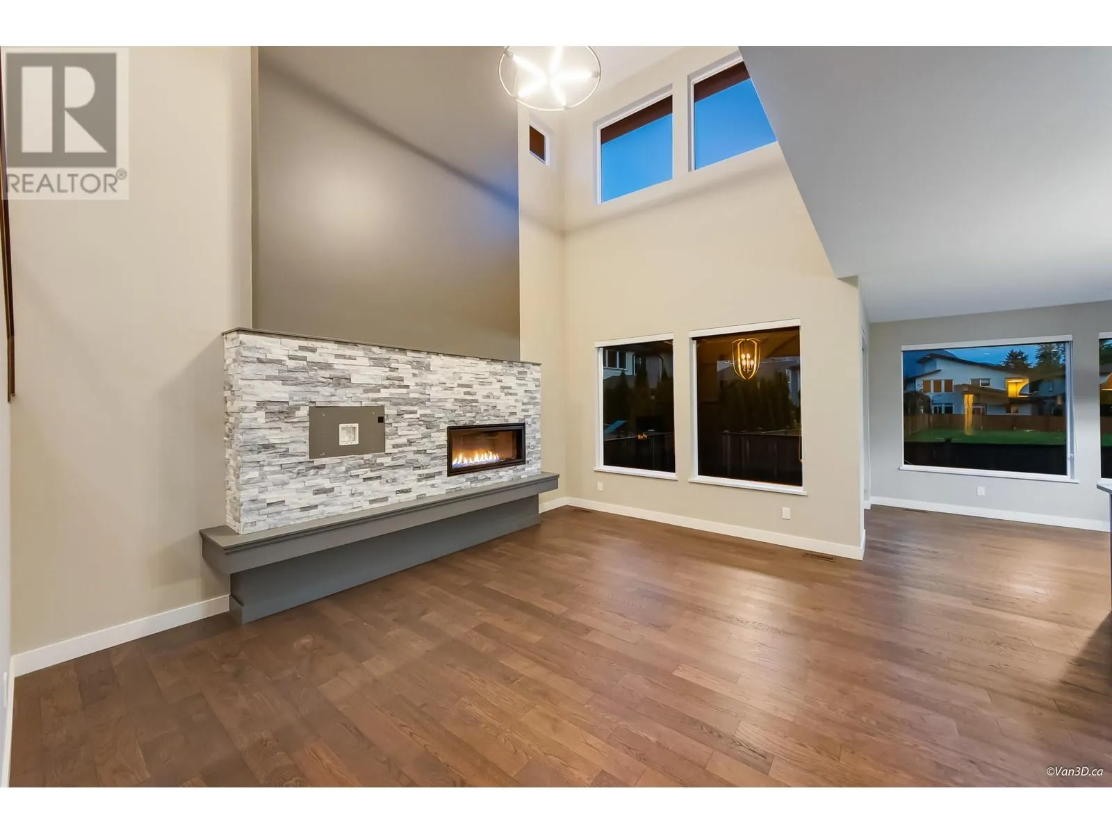 39340 FALCON CRESCENT