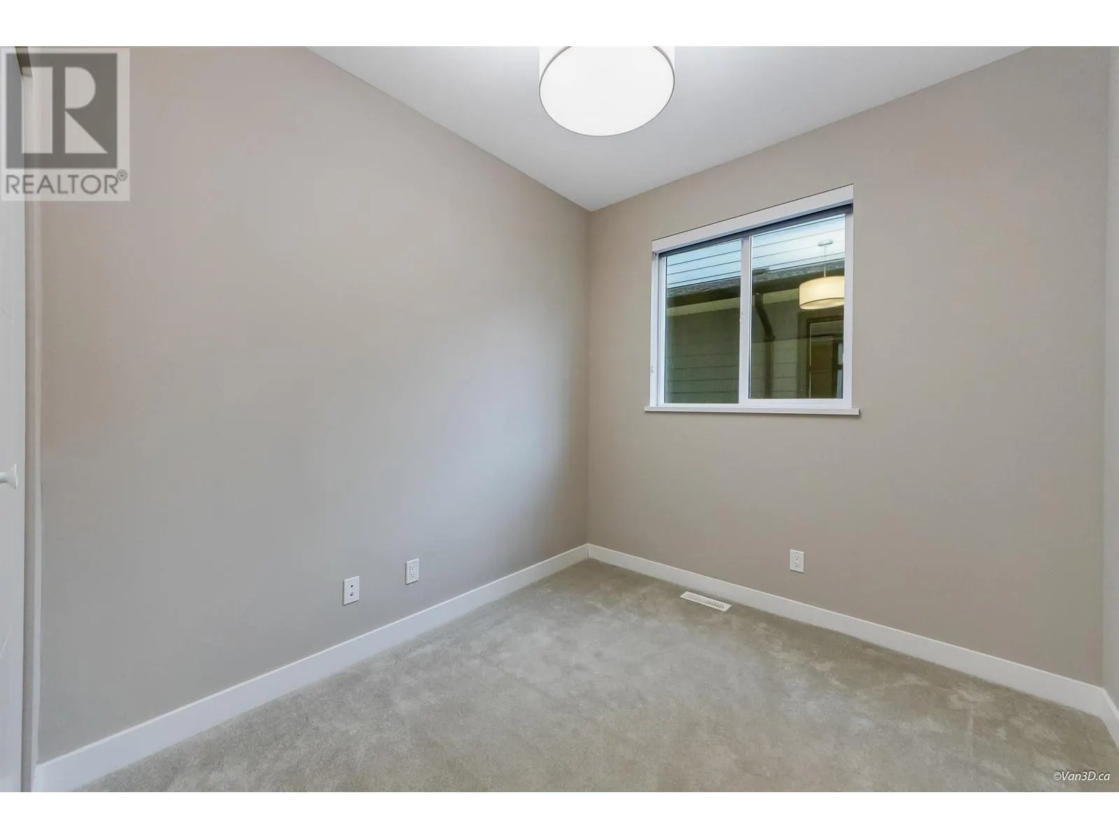 39340 FALCON CRESCENT