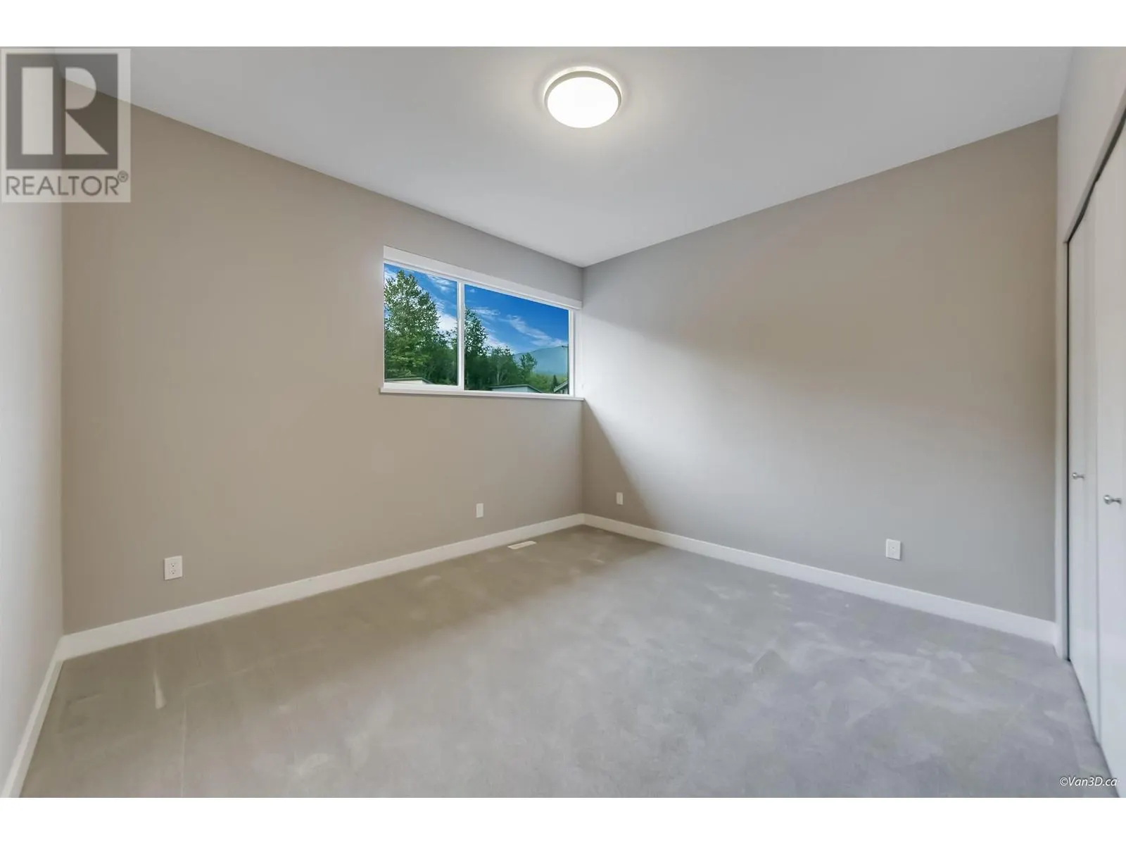39340 FALCON CRESCENT