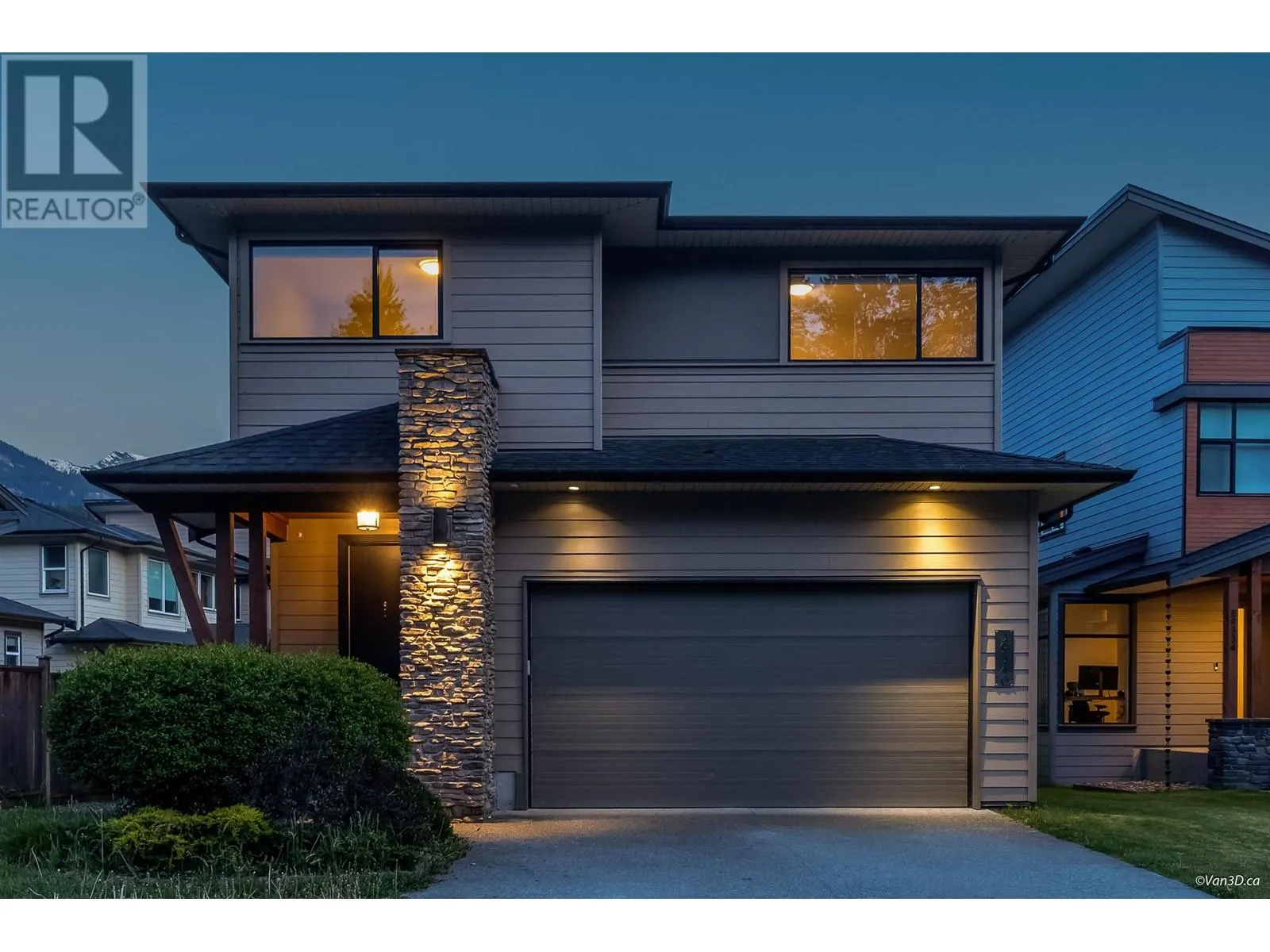 39340 FALCON CRESCENT