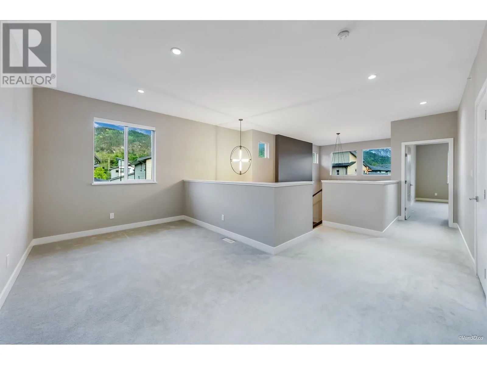 39340 FALCON CRESCENT