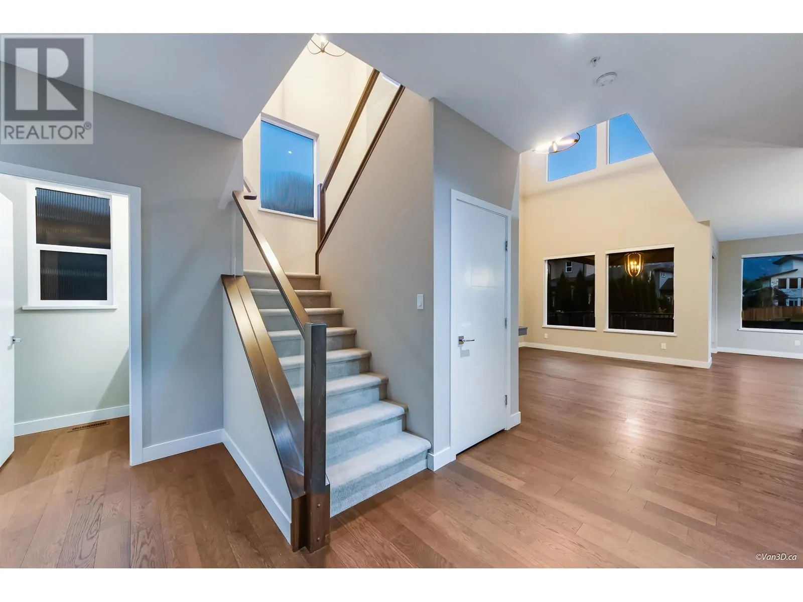 39340 FALCON CRESCENT