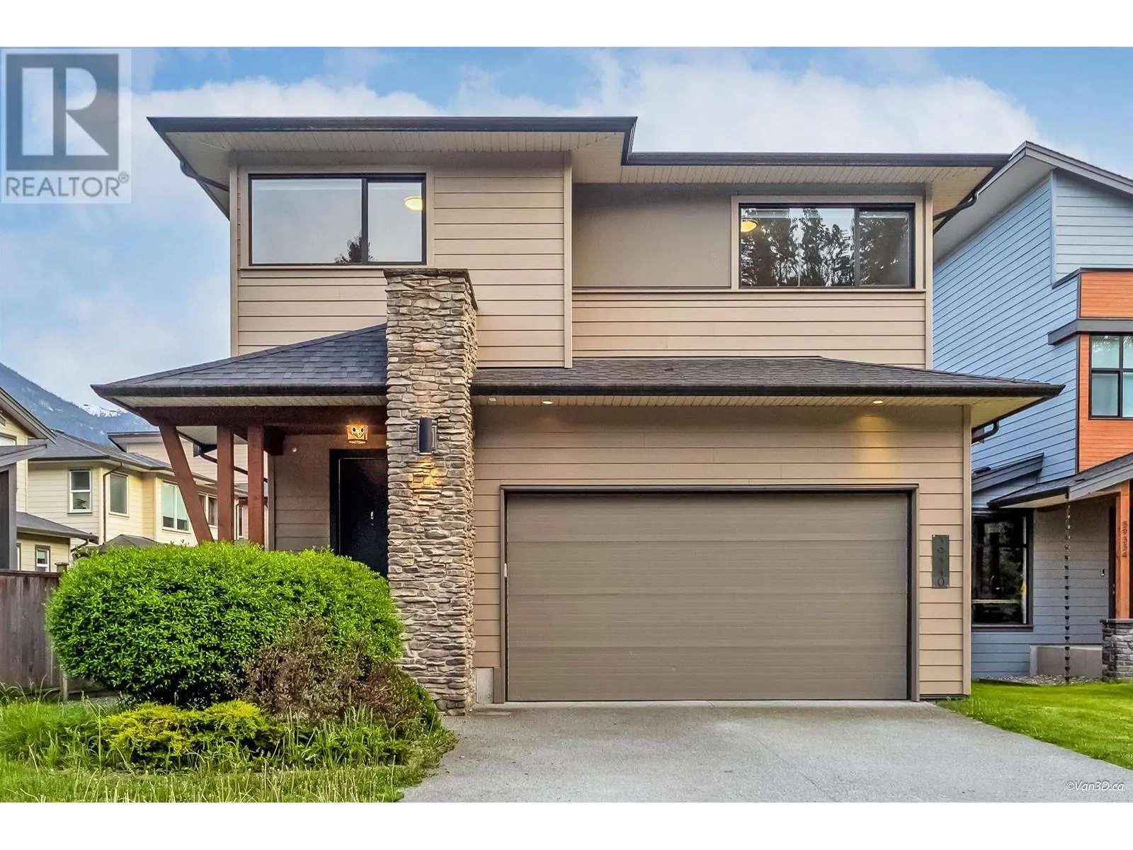 39340 FALCON CRESCENT