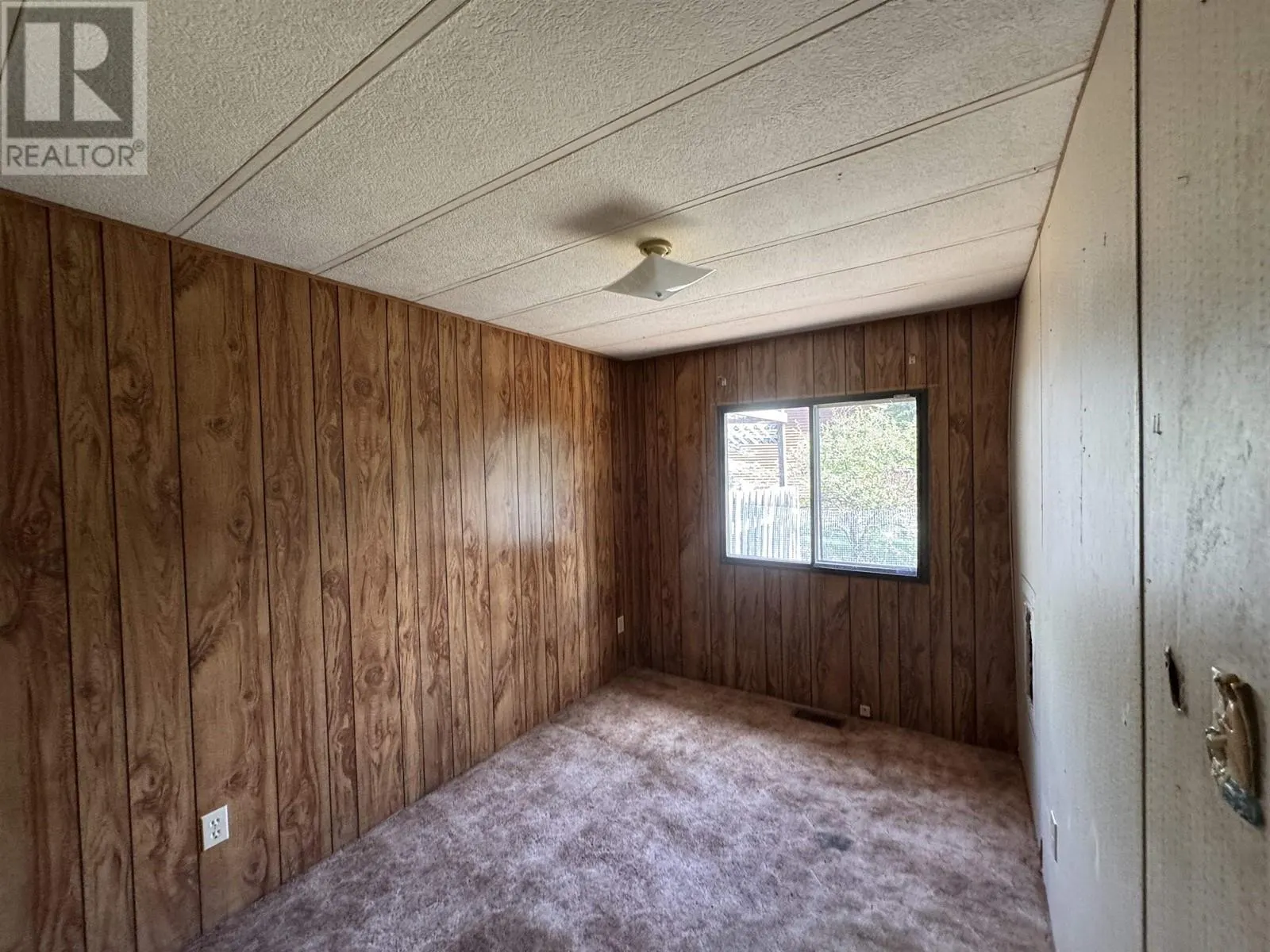 2150 COMMODORE CRESCENT