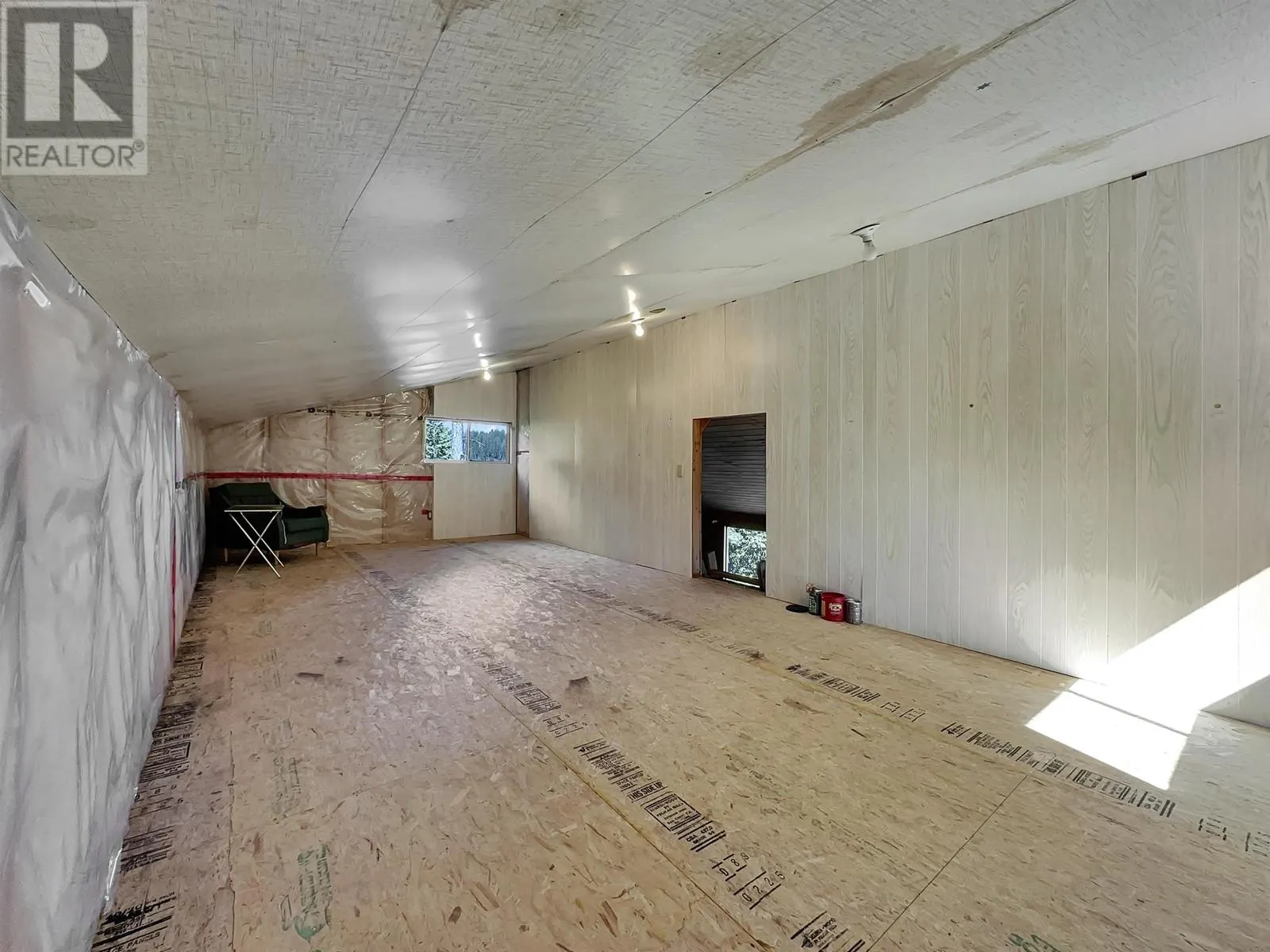 6133 GUIDE ROAD