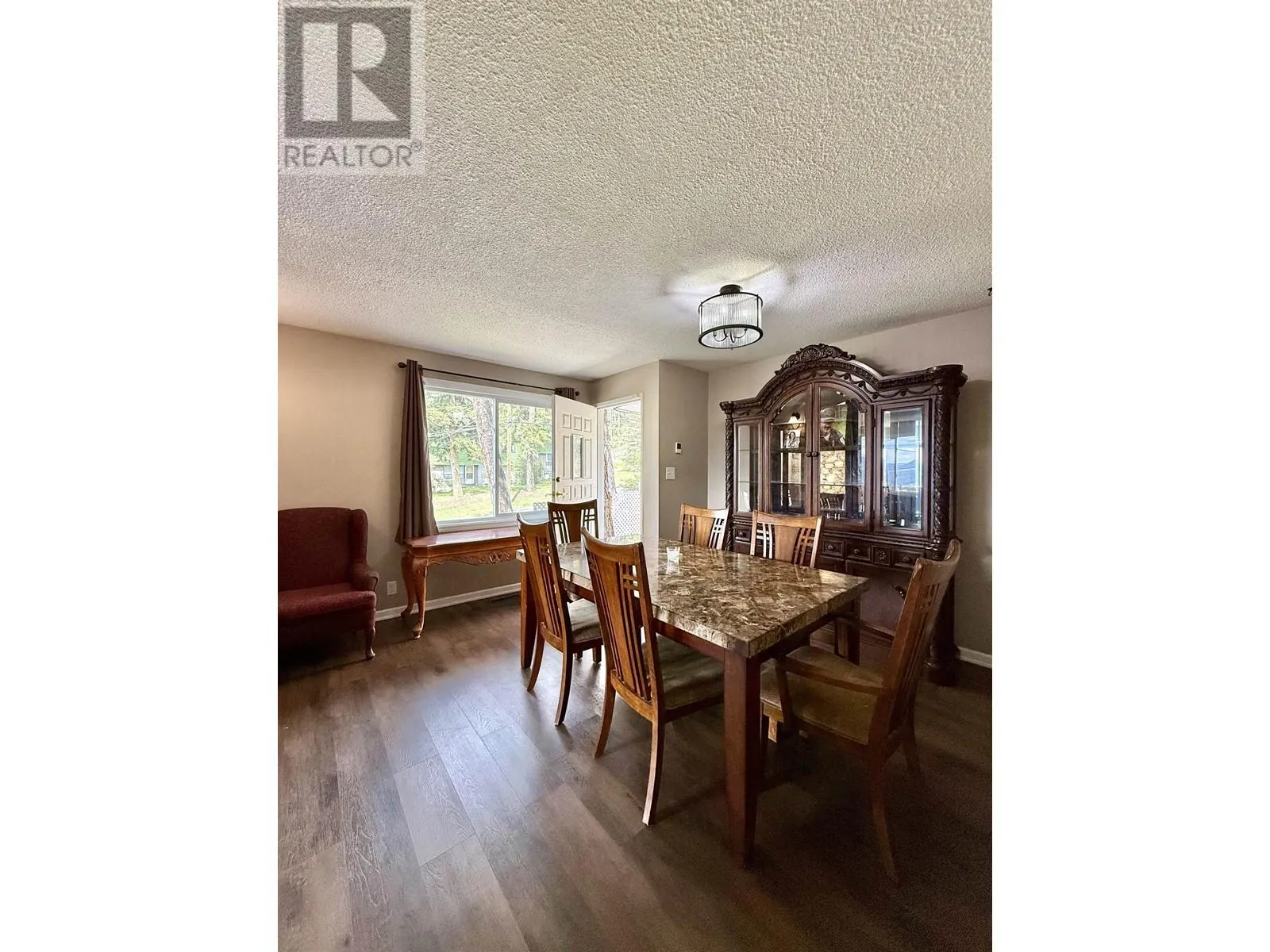 1011 TOOP ROAD